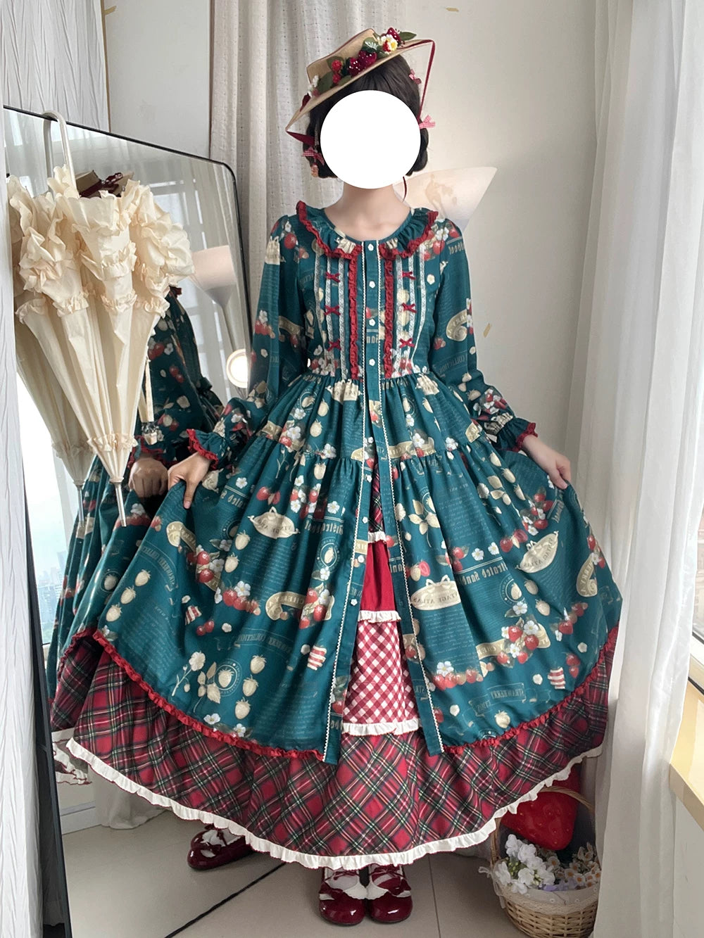 【受注予約9/16まで】Strawberry Journal2.0 フロントボタンワンピース