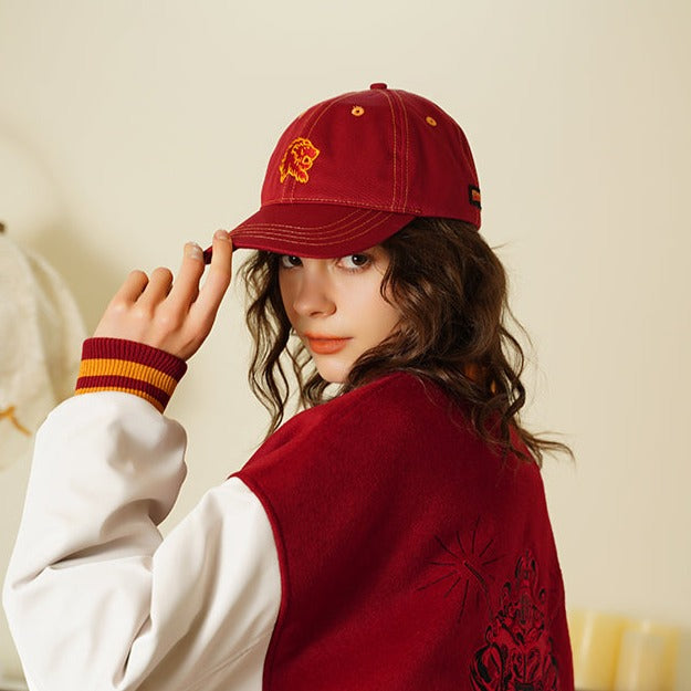 Hogwarts School of Witchcraft and Wizardry cap [dormitory color]