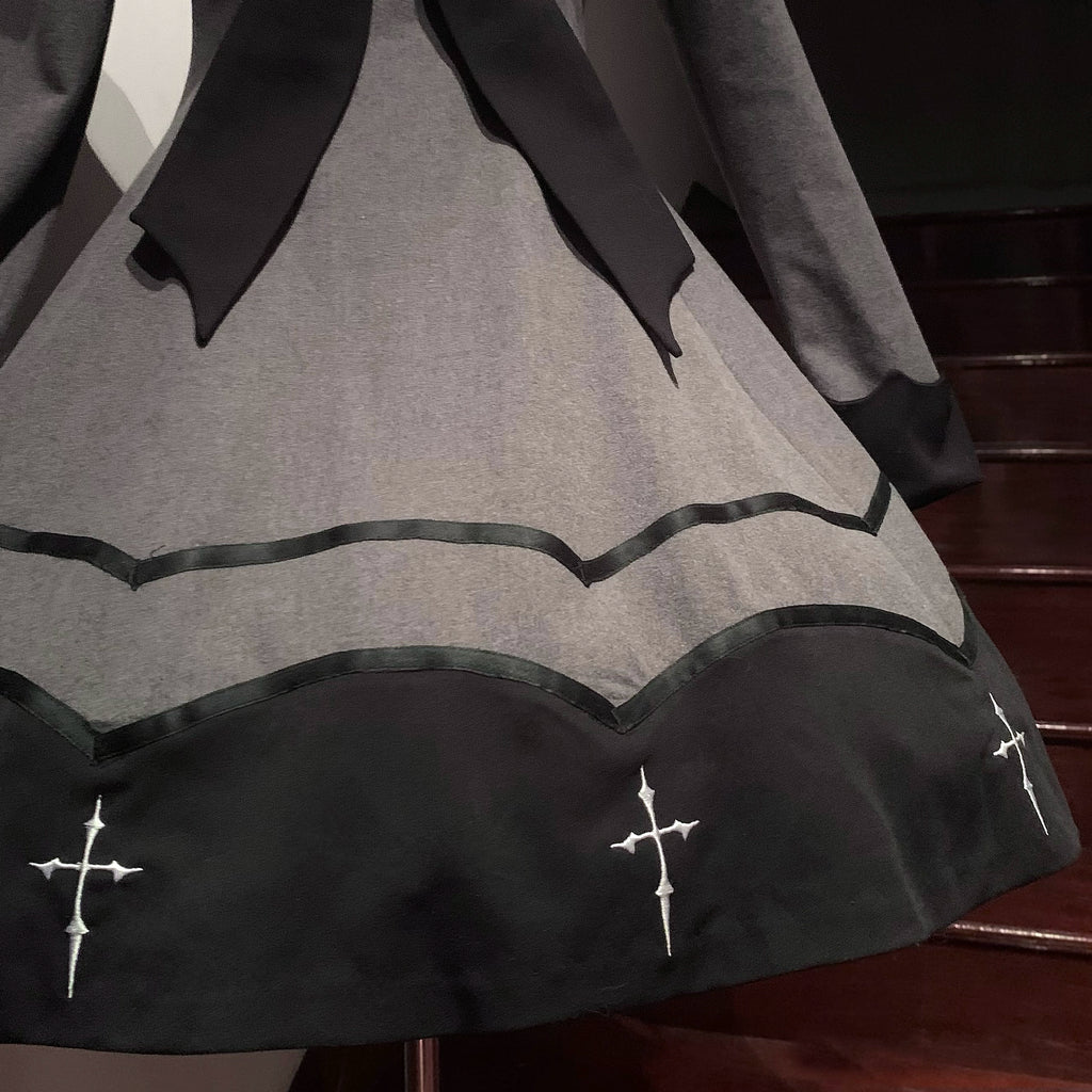 【受注予約6/29まで】Vampire Girl 蝙蝠ワンピース