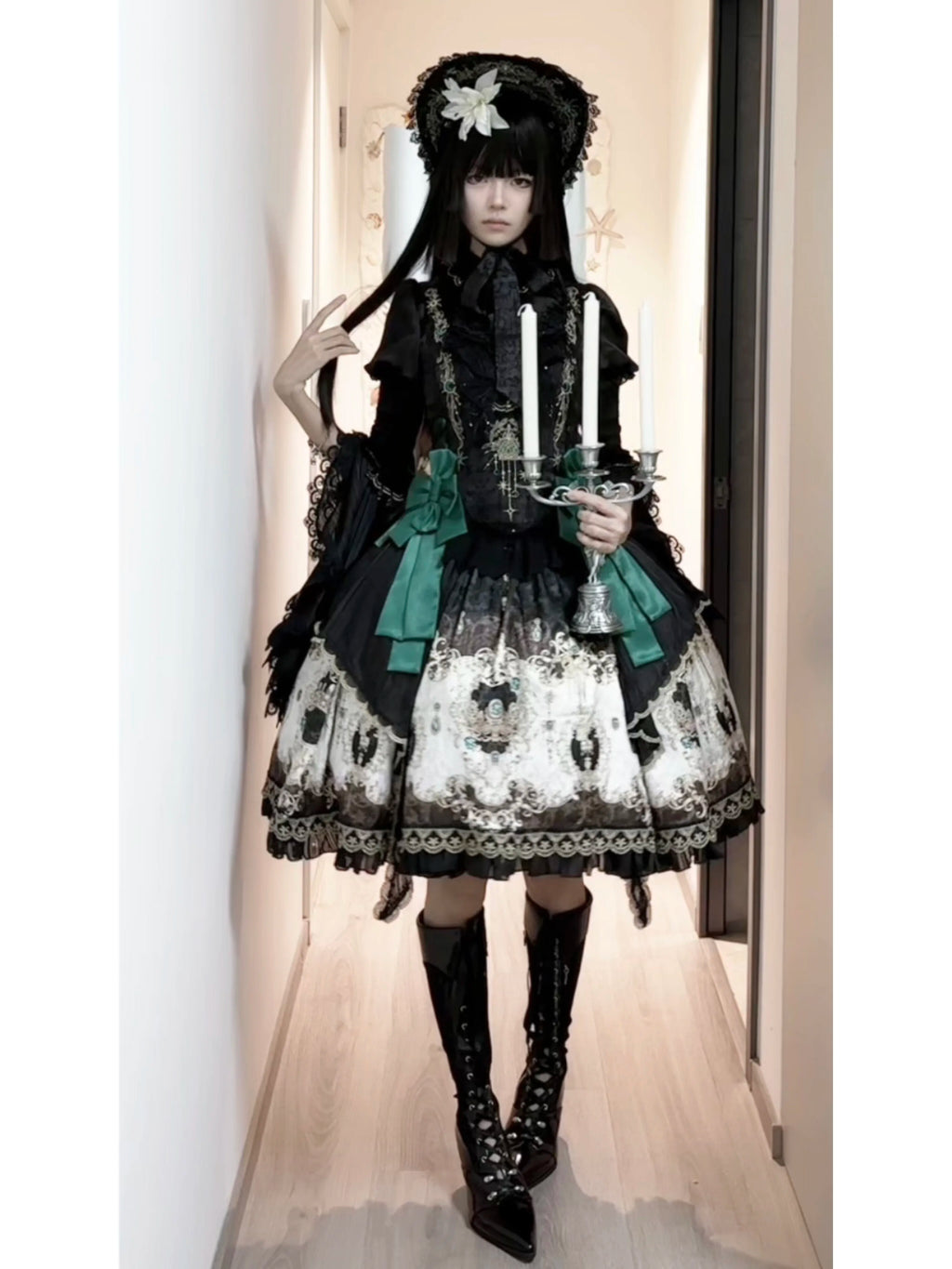 【受注予約8/27まで】Treasures of the Louvre ジャンパースカート