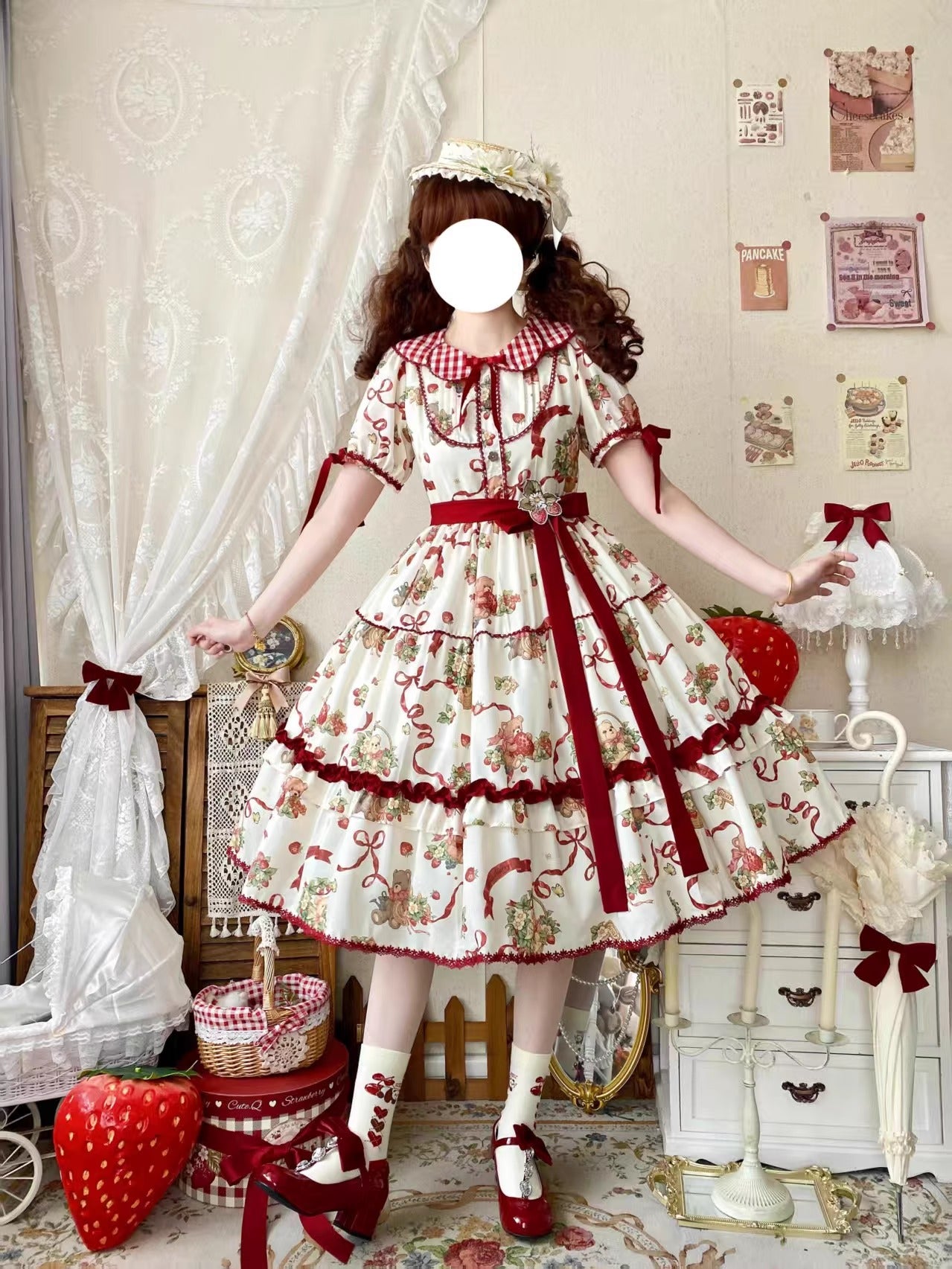 【同時購入のみ】Strawberry Bears イチゴブローチ