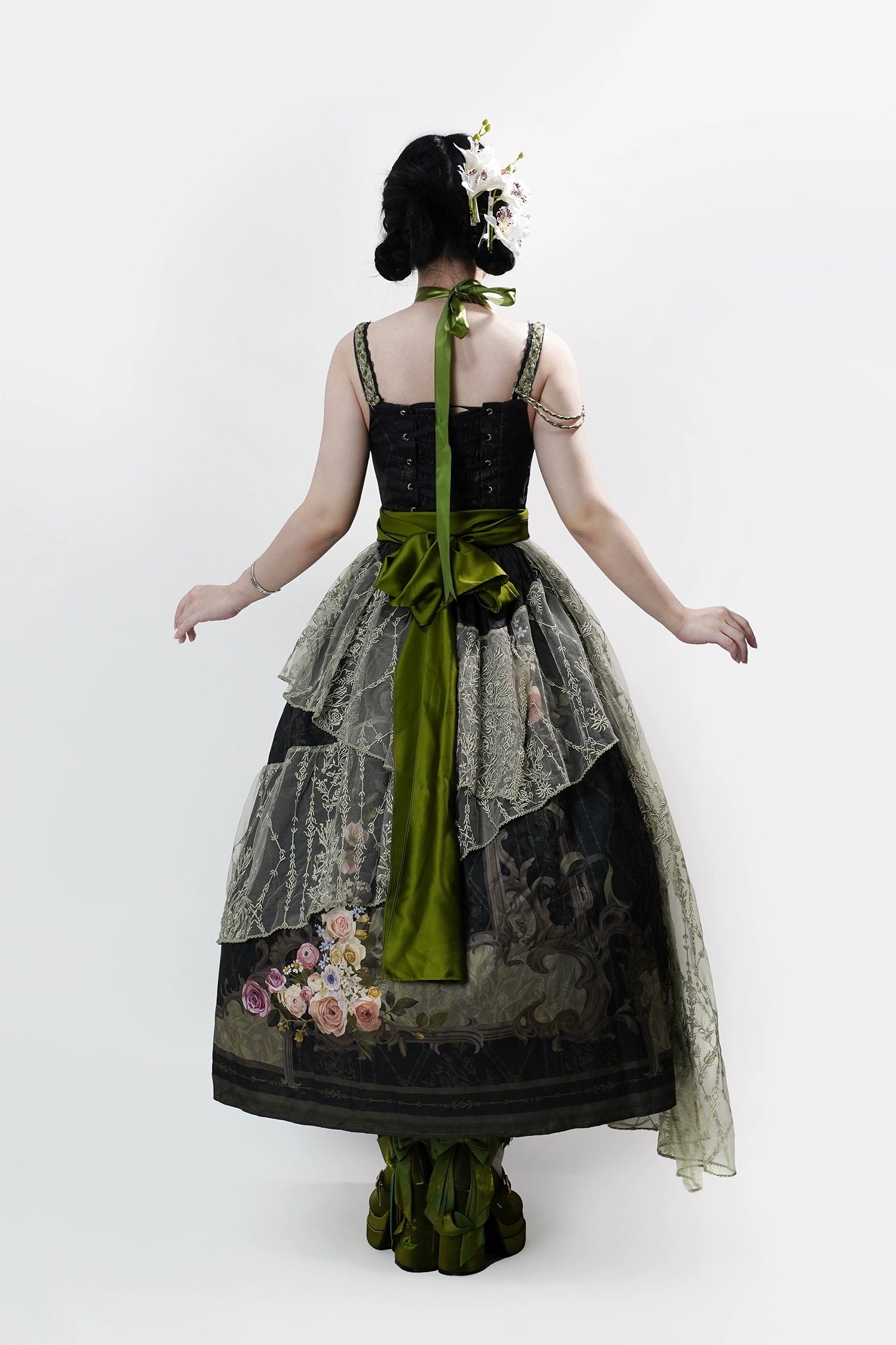 [Pre-orders available until 1/23] Anthea Garden jumper skirts in two styles, with floral prints