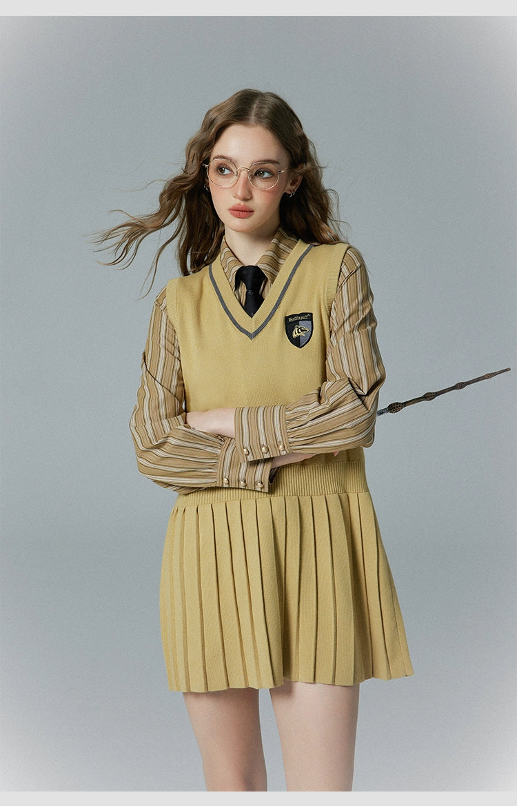[Pre-order] Hogwarts School of Witchcraft and Wizardry V-neck knit jumper skirt