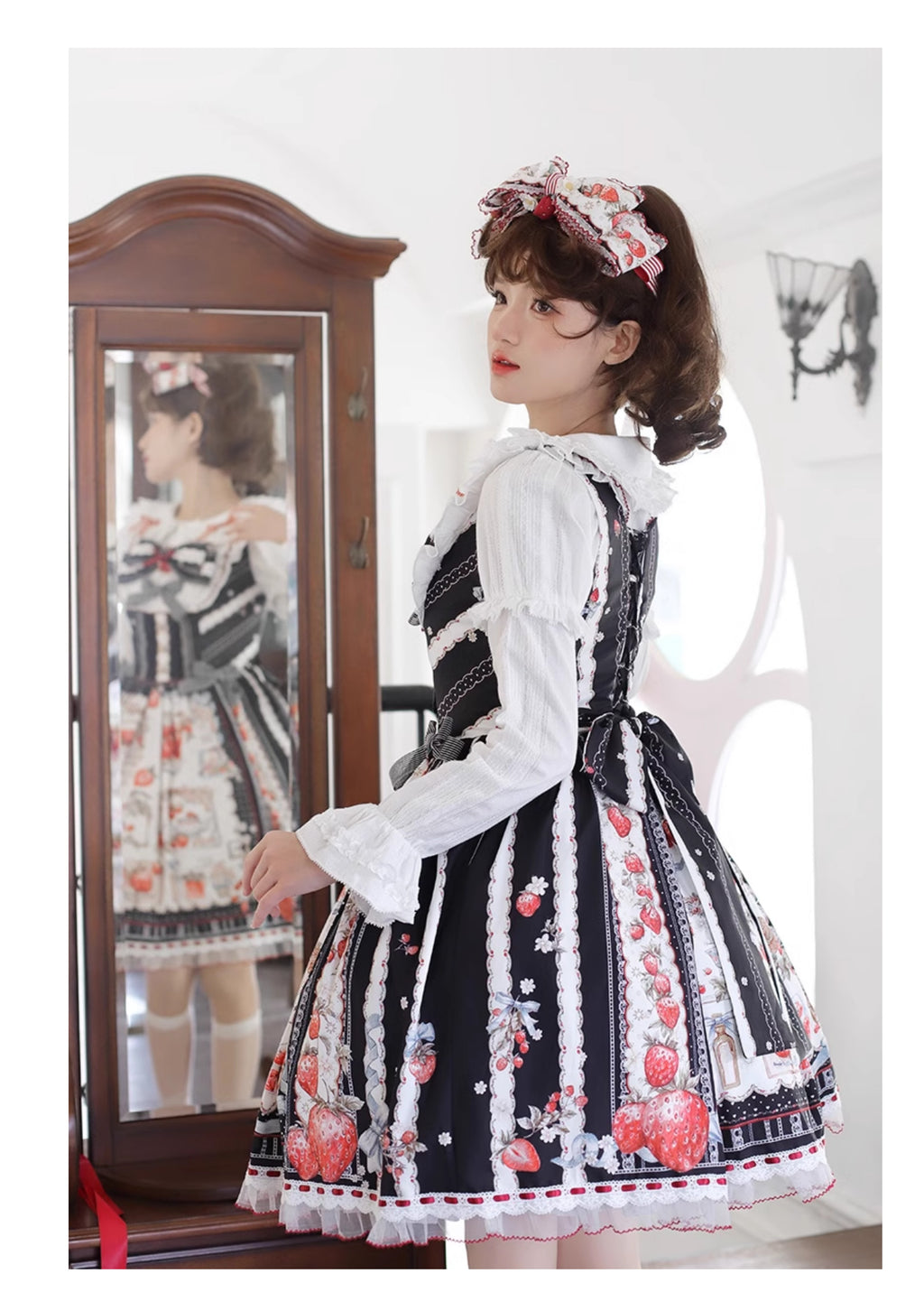 Strawberry Manor プリントジャンパースカート