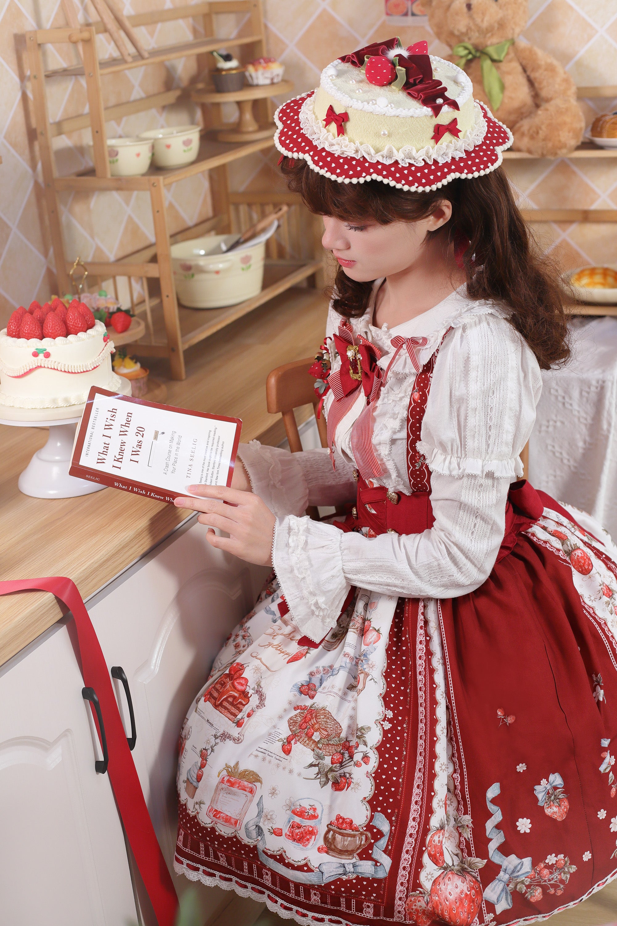 [Pre-orders available until 2/26] Strawberry Manor Print Suspender Skirt