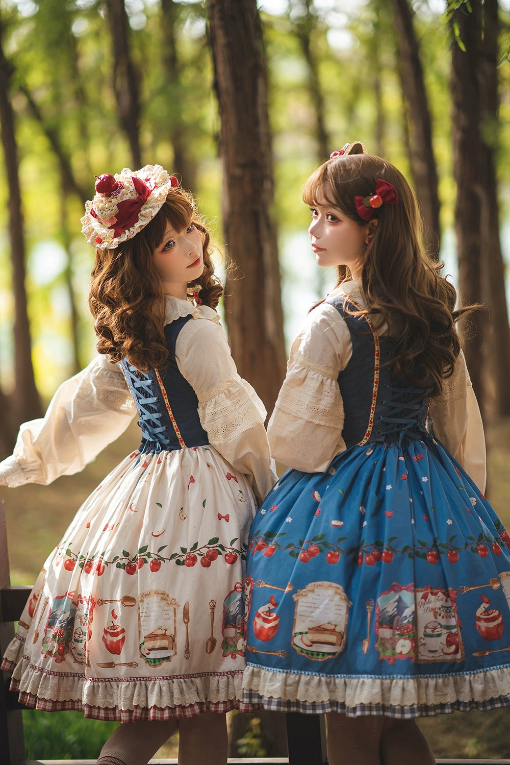 【予約販売】Apple Garden バイエルン風ジャンパースカート