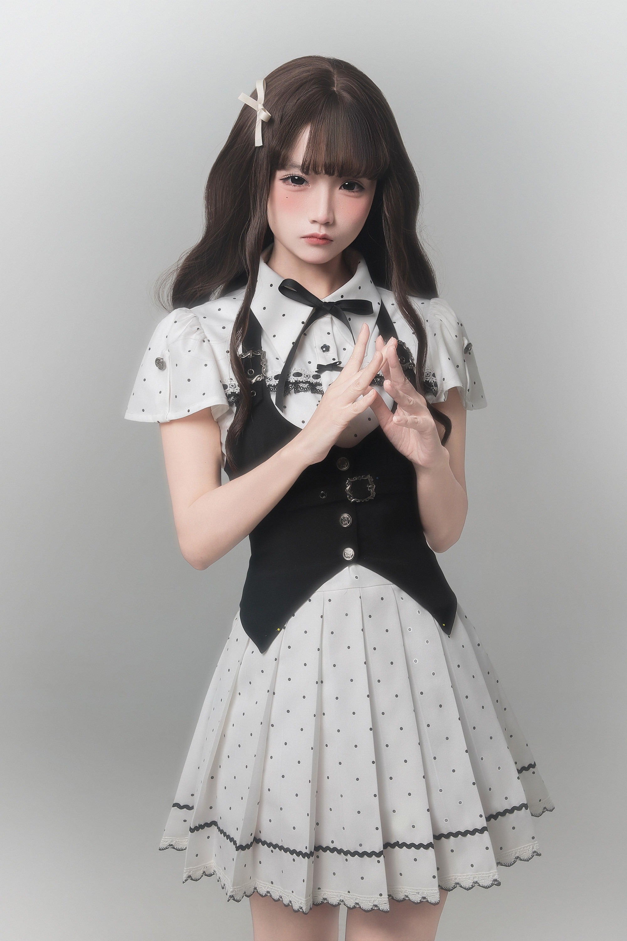 ハンドメイドロリータ花柄取り外しビスチェ　スカート　ブラウスボンネット4点セット ドットレター ワンピース＆ビスチェセット – ロリータファッション通販