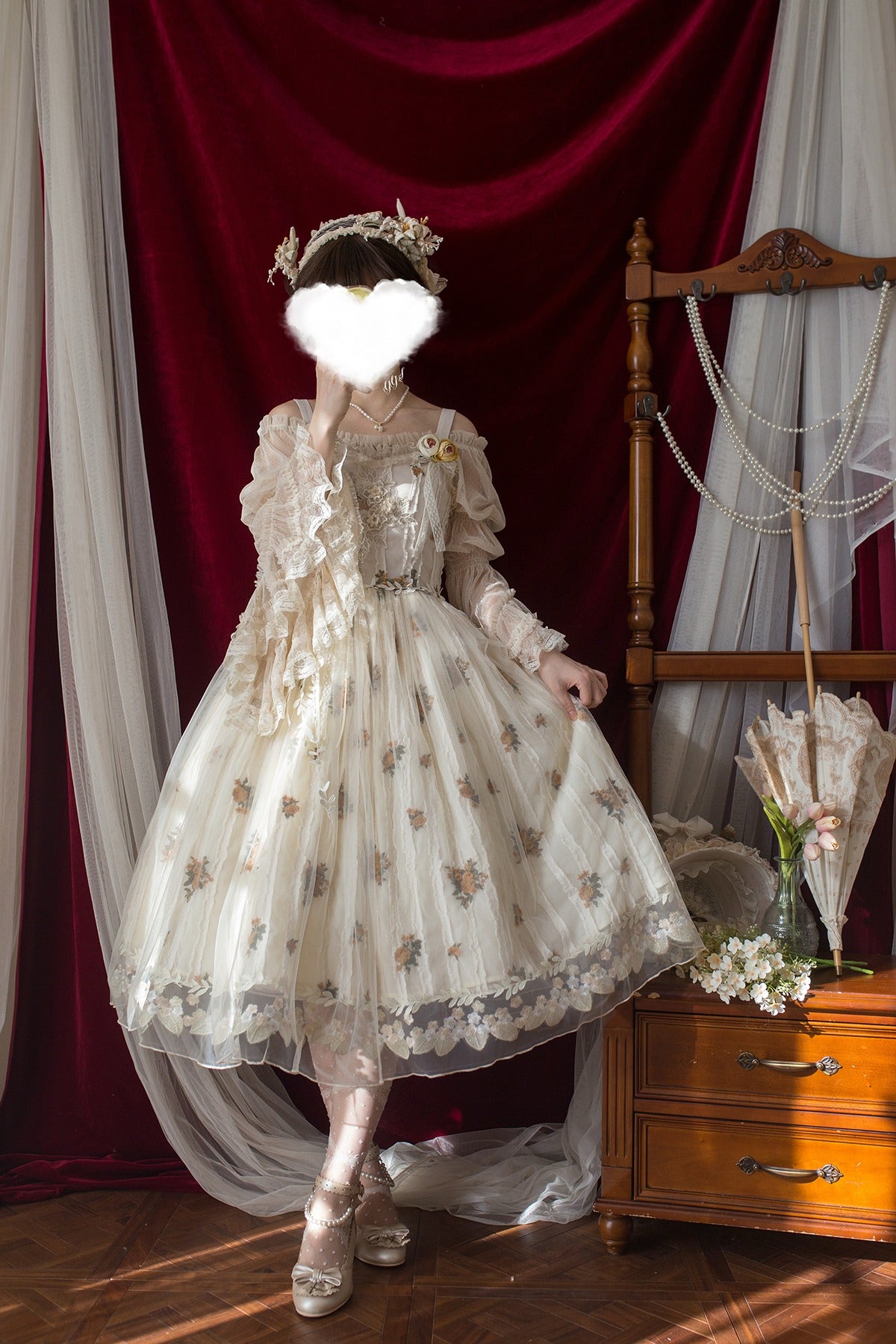 【受注予約8/27まで】Chloris 刺繍ジャンパースカート