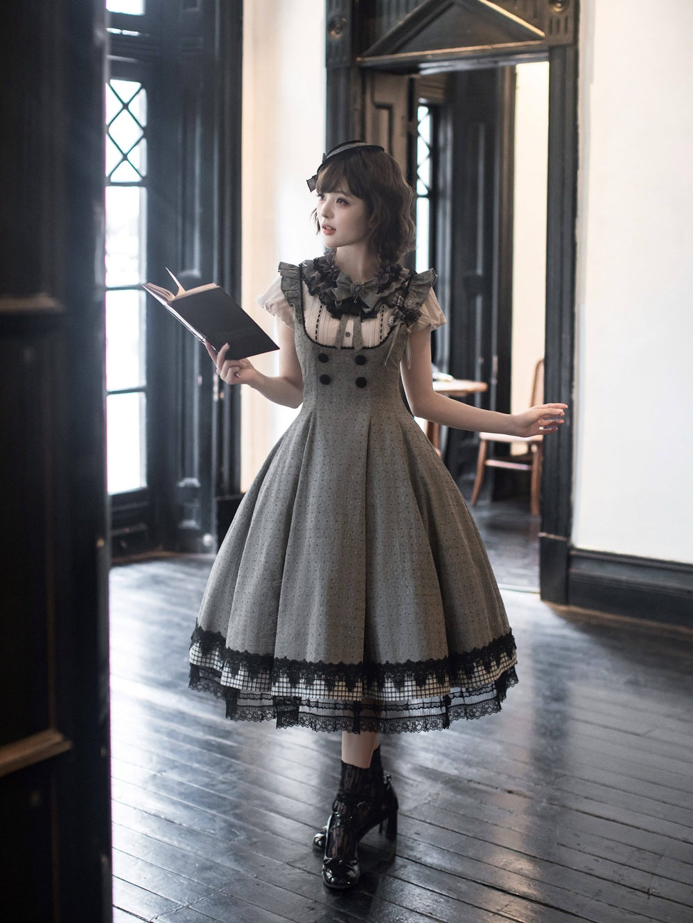 【受注予約6/17まで】Grey Poetry クラシカルジャンパースカート