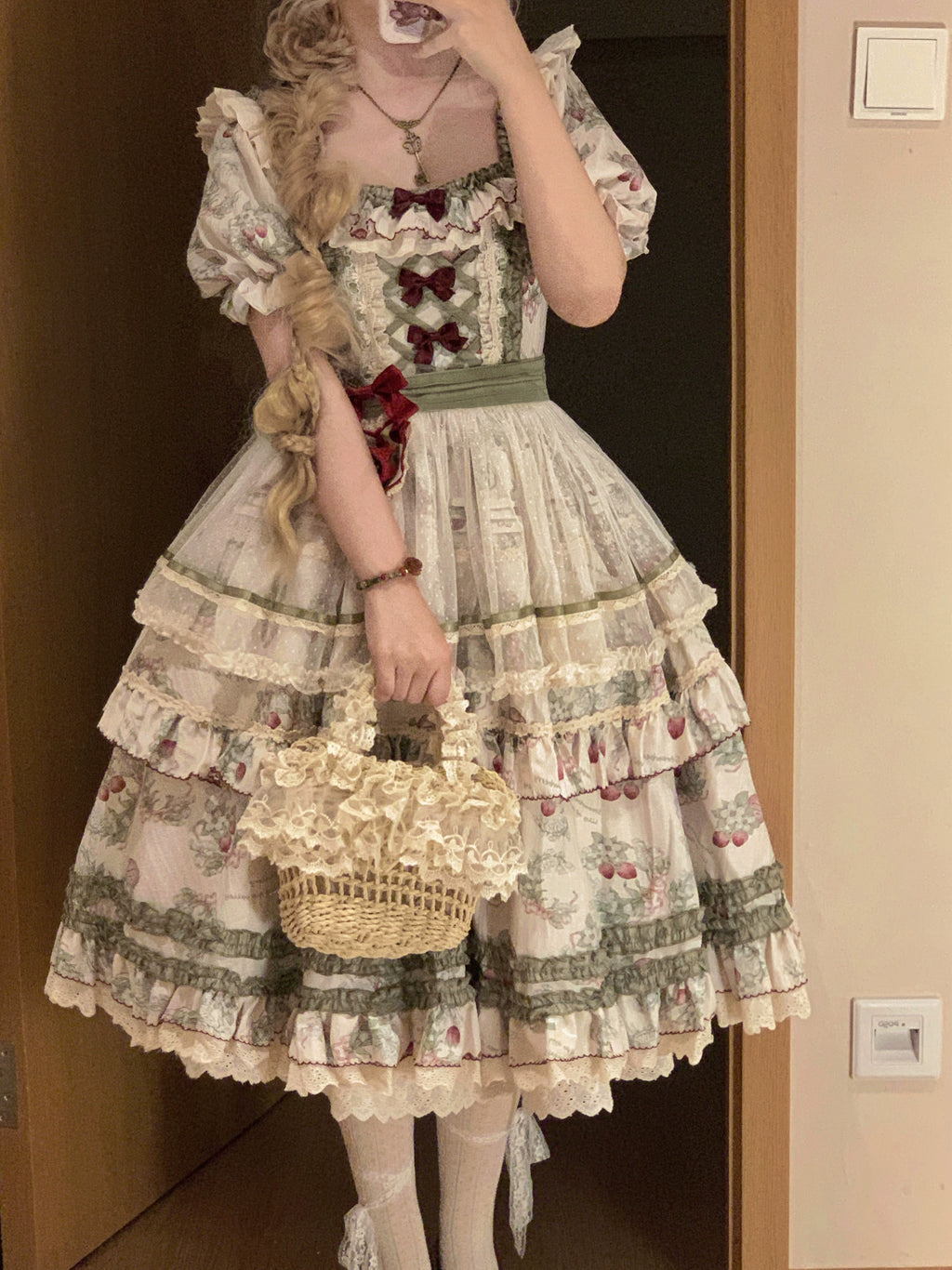 Berry Bells エプロン付き半袖ワンピース