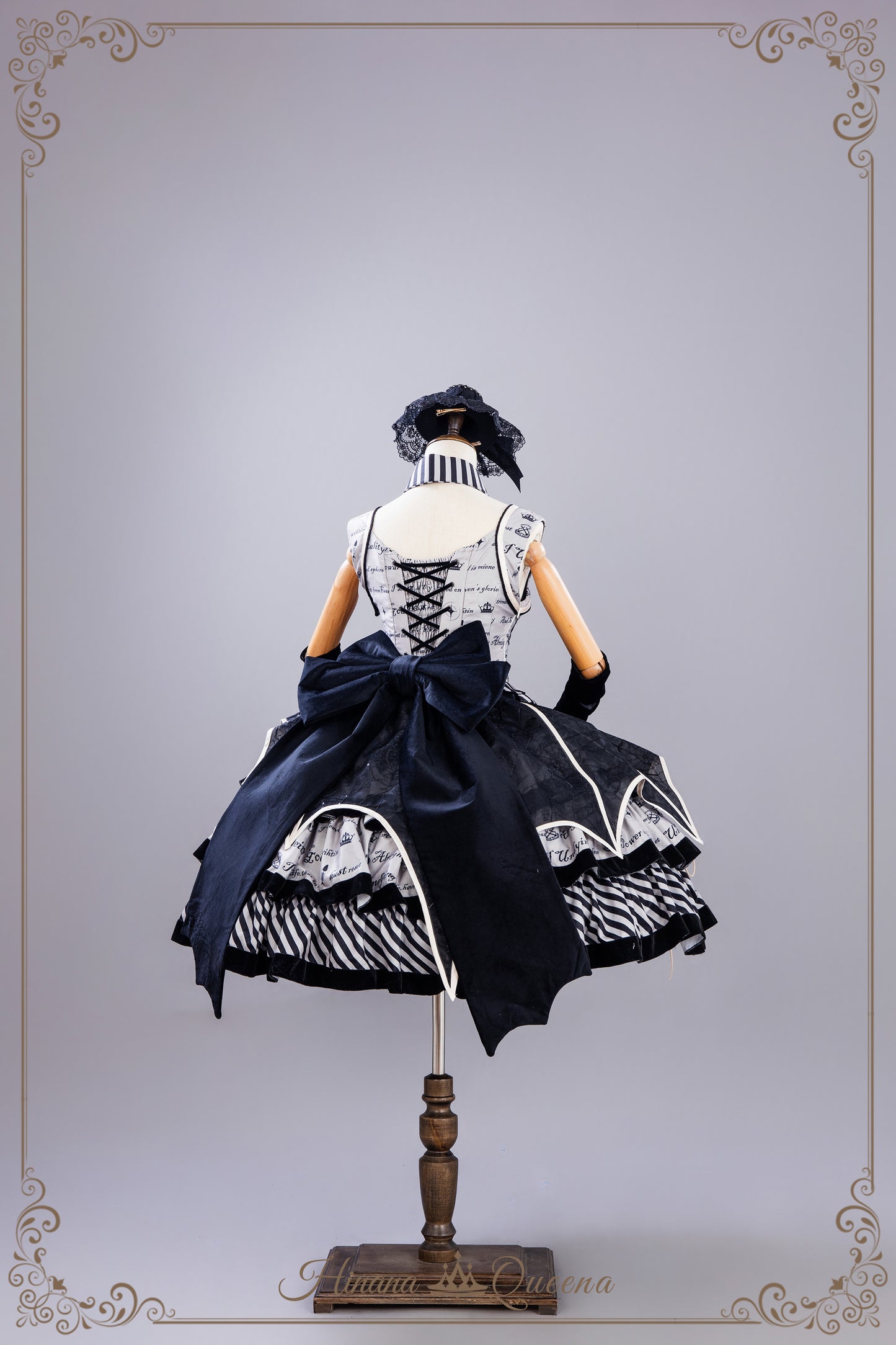 【受注予約11/12まで】暮夜 ストライプジャンパースカート