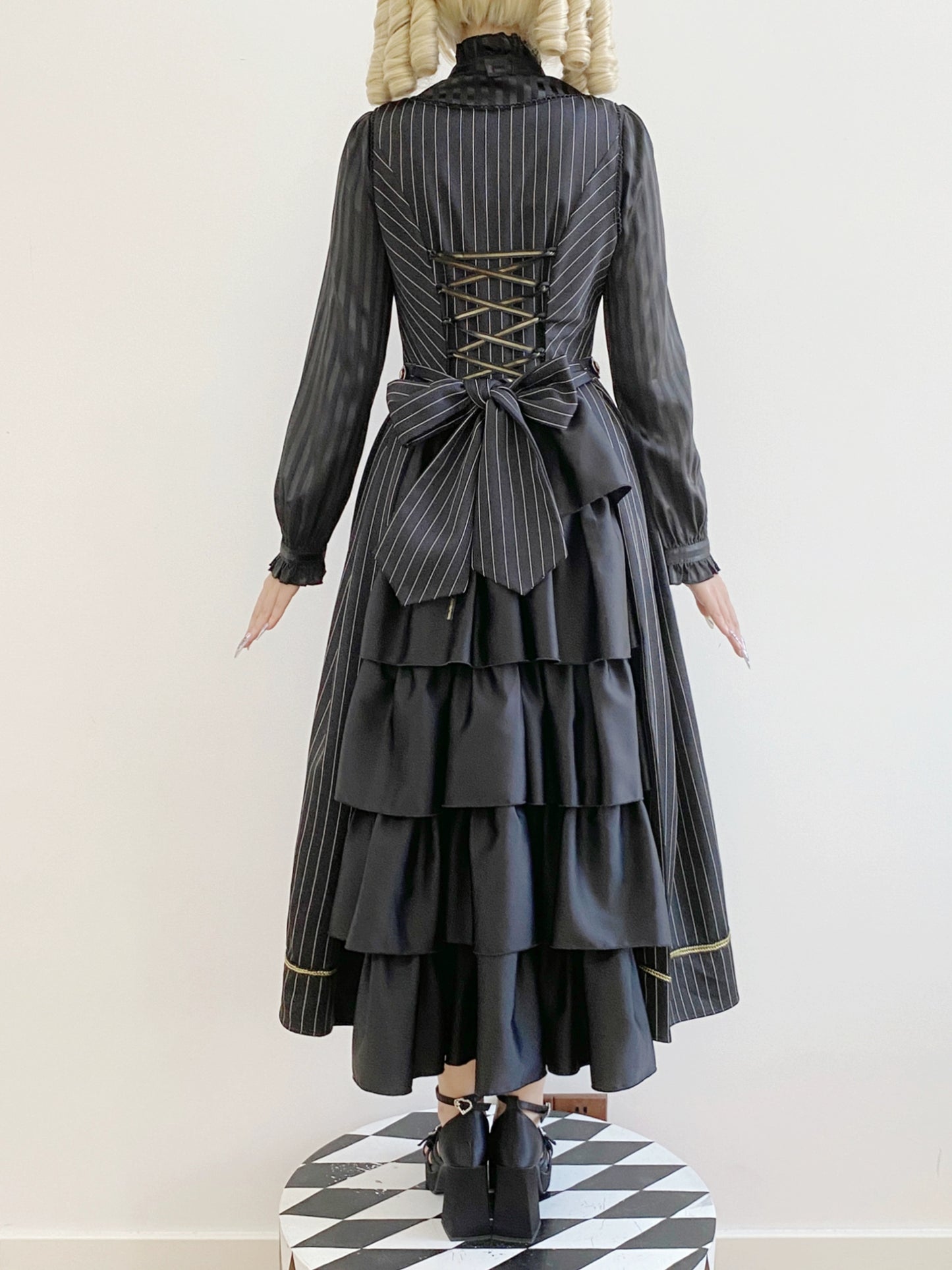 [Resale/Pre-orders available until 10/28] Bright Moon Corset Jumper Skirt Stripe [Black]