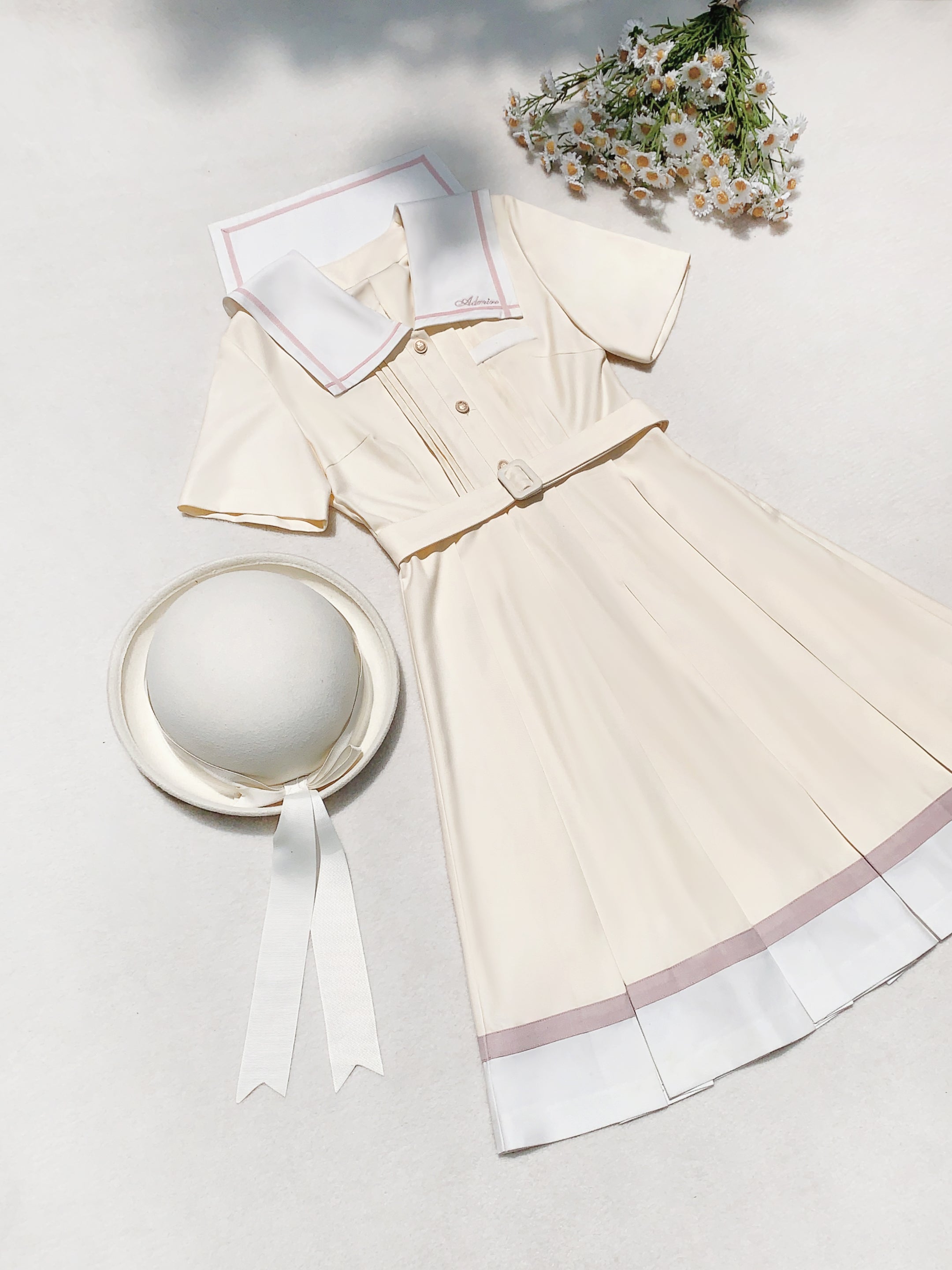 After the Rain カモミールの花咲く制服風ワンピース
