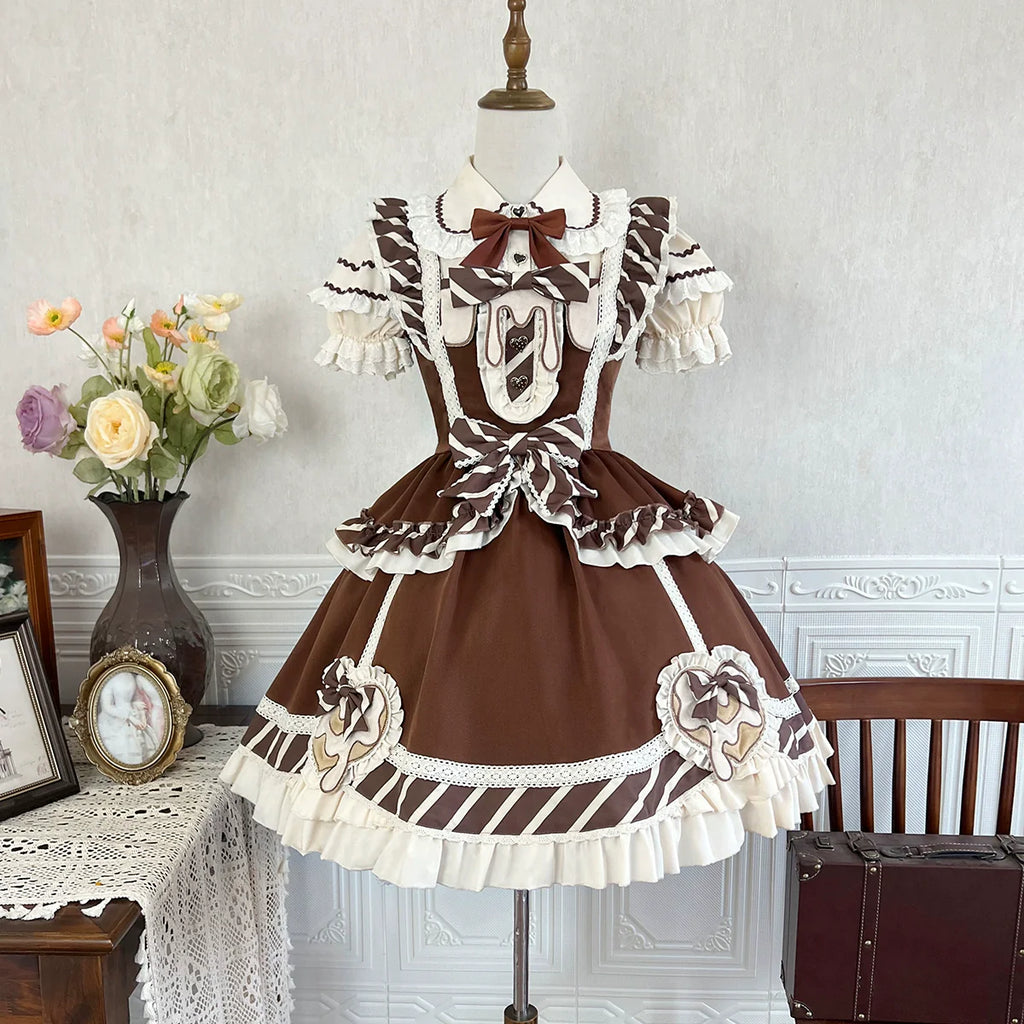 ホワイト＆ミルクチョコレートのジャンパースカートとブラウス