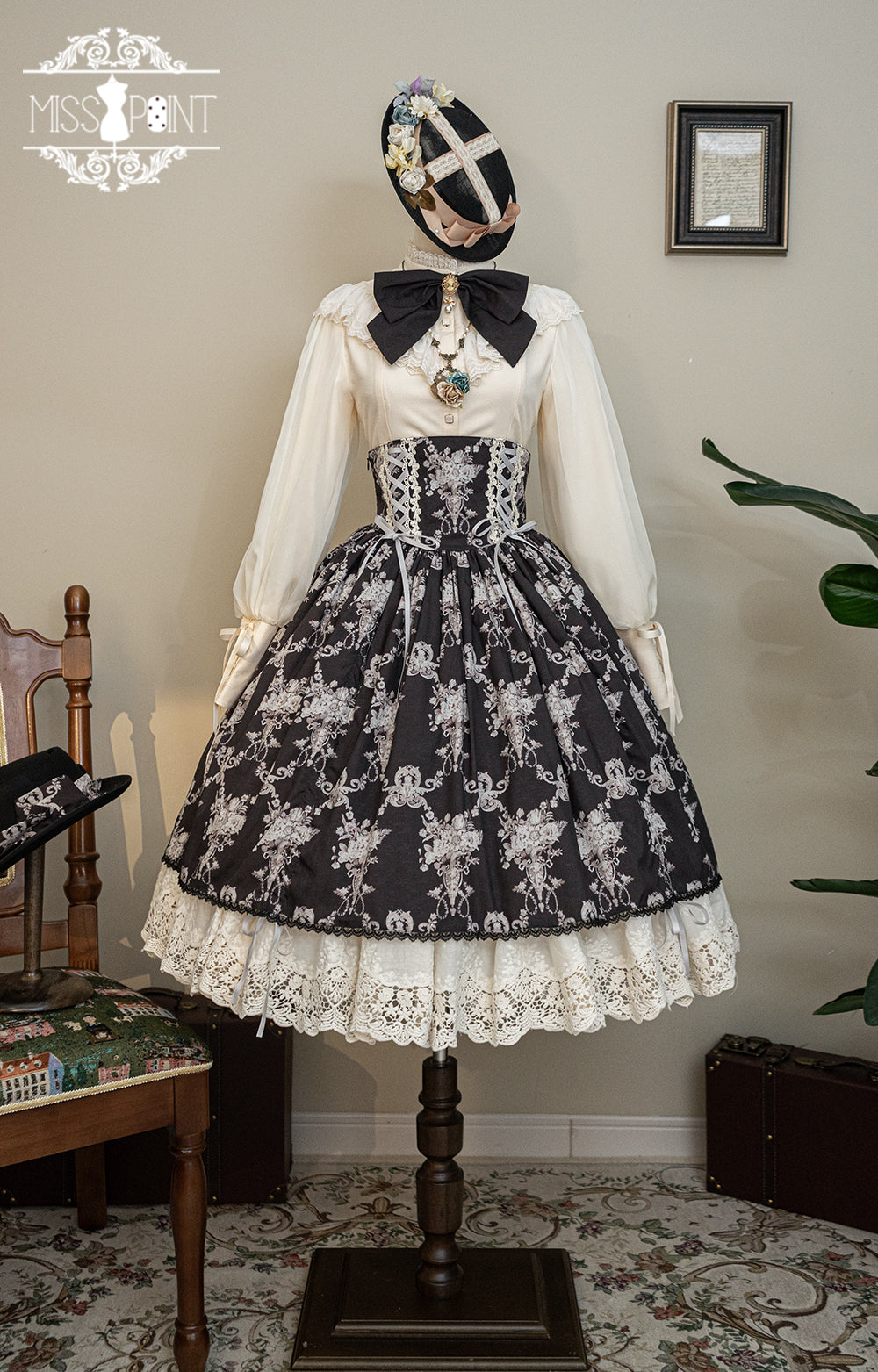 【予約販売】Antique Flower Wall ハイウエストスカート