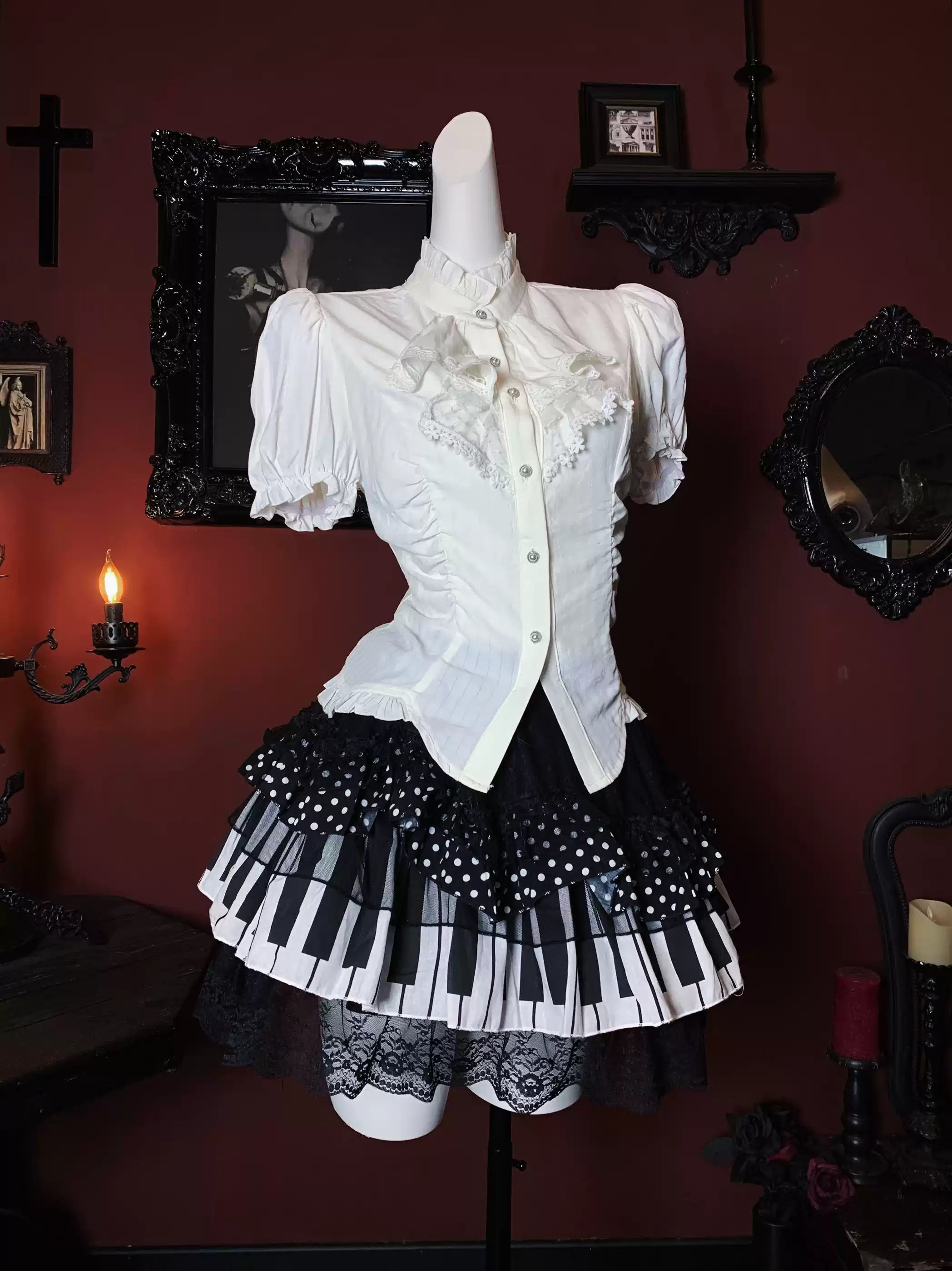 【Dark in Love】フリル×パフスリーブ ゴシックブラウス | Dark Doll