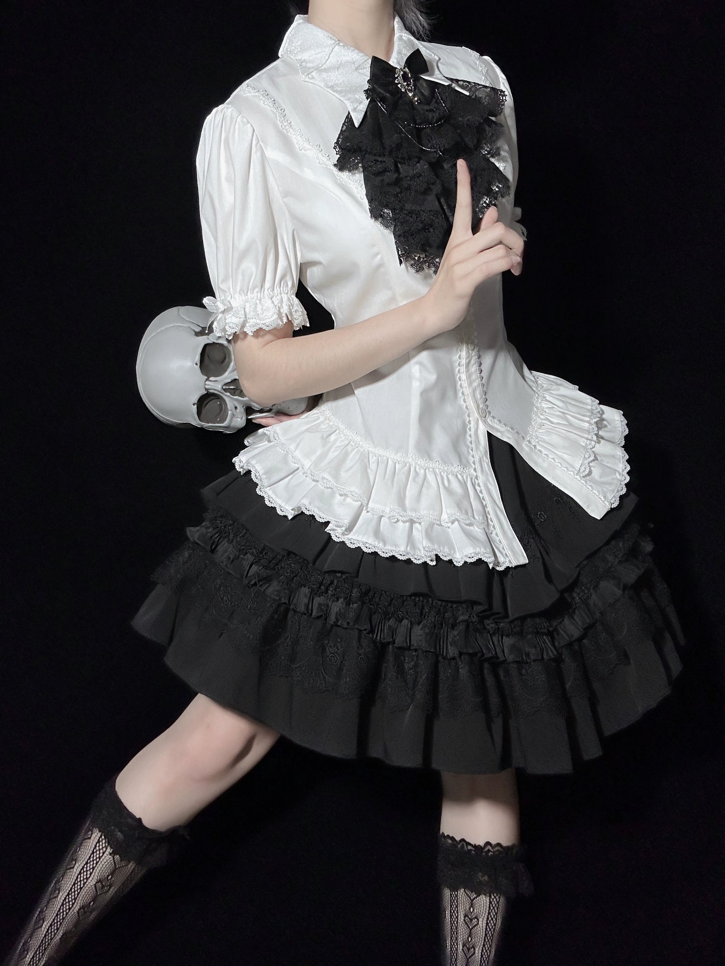 [Sales period ended] Breaking Celemony short sleeve blouse – ロリータファッション ...