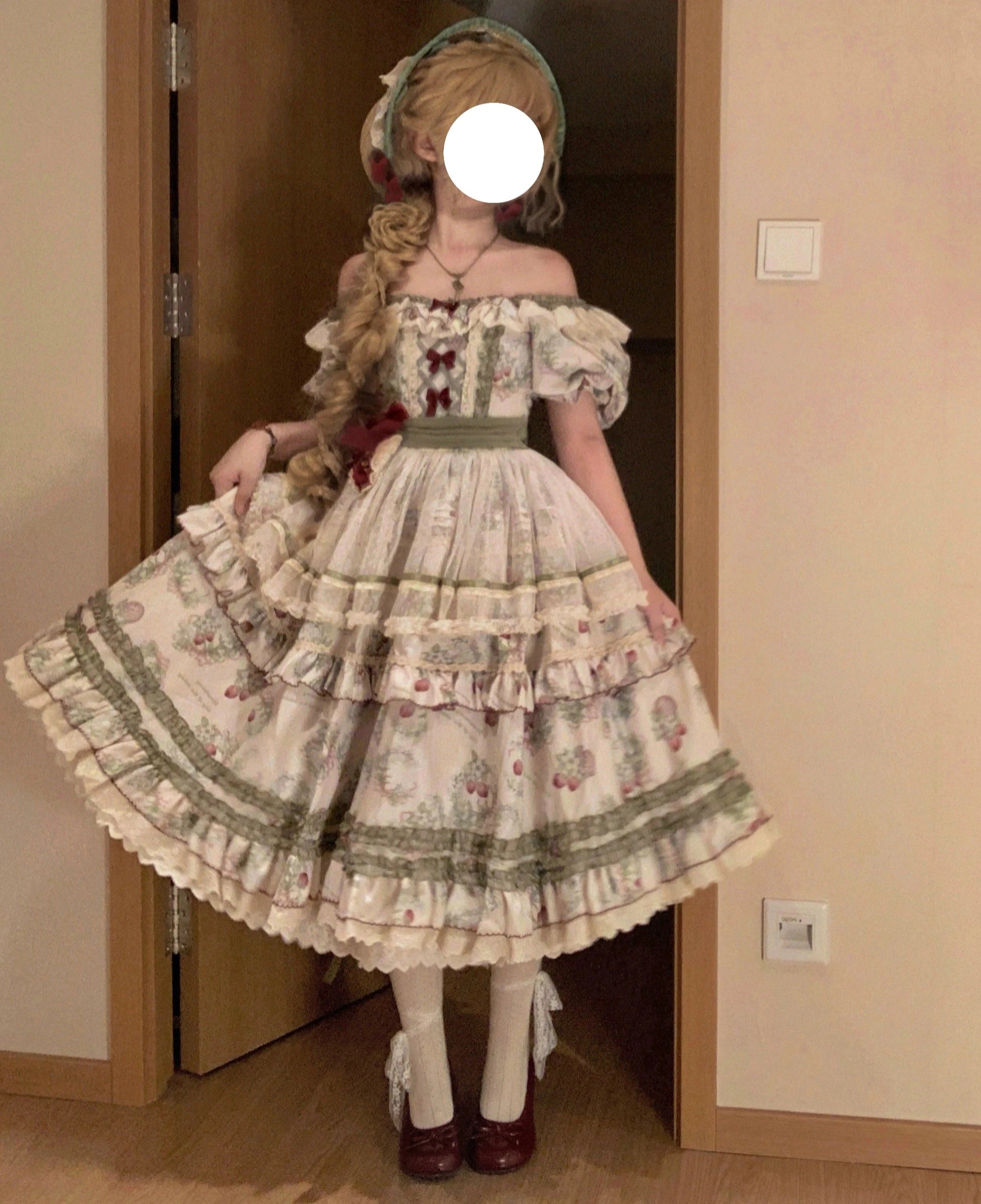 Berry Bells エプロン付き半袖ワンピース