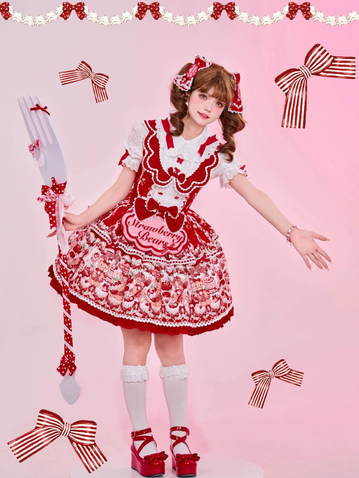 [Pre-orders available until 8/28] Bear Strawberry Garden One-piece Dress