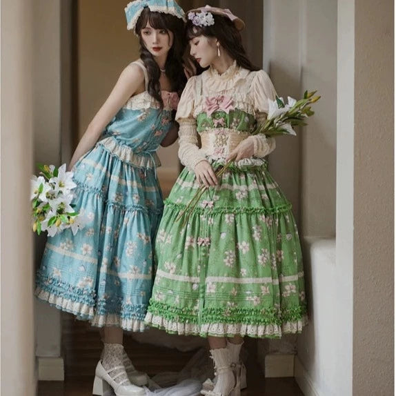 Lily and Wind クラシカルプリントスカートとトップス