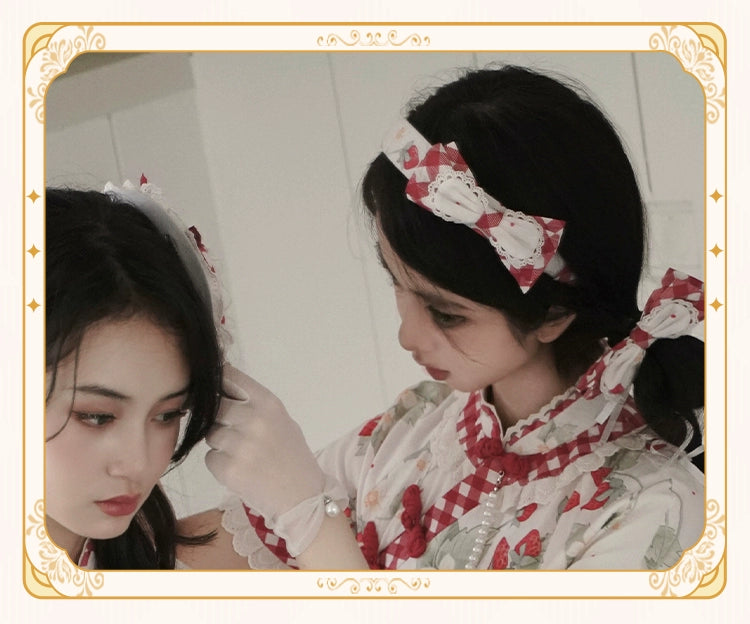 Strawberry Orchard 苺のアクセサリー