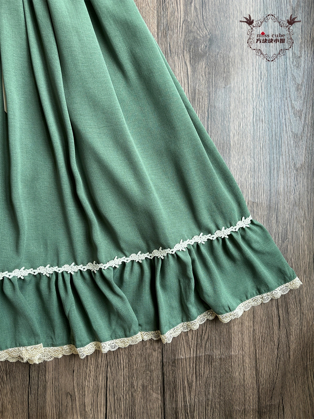 [Pre-orders available until 9/26] Sketch Wild Rose High Waist Skirt, Plain Type