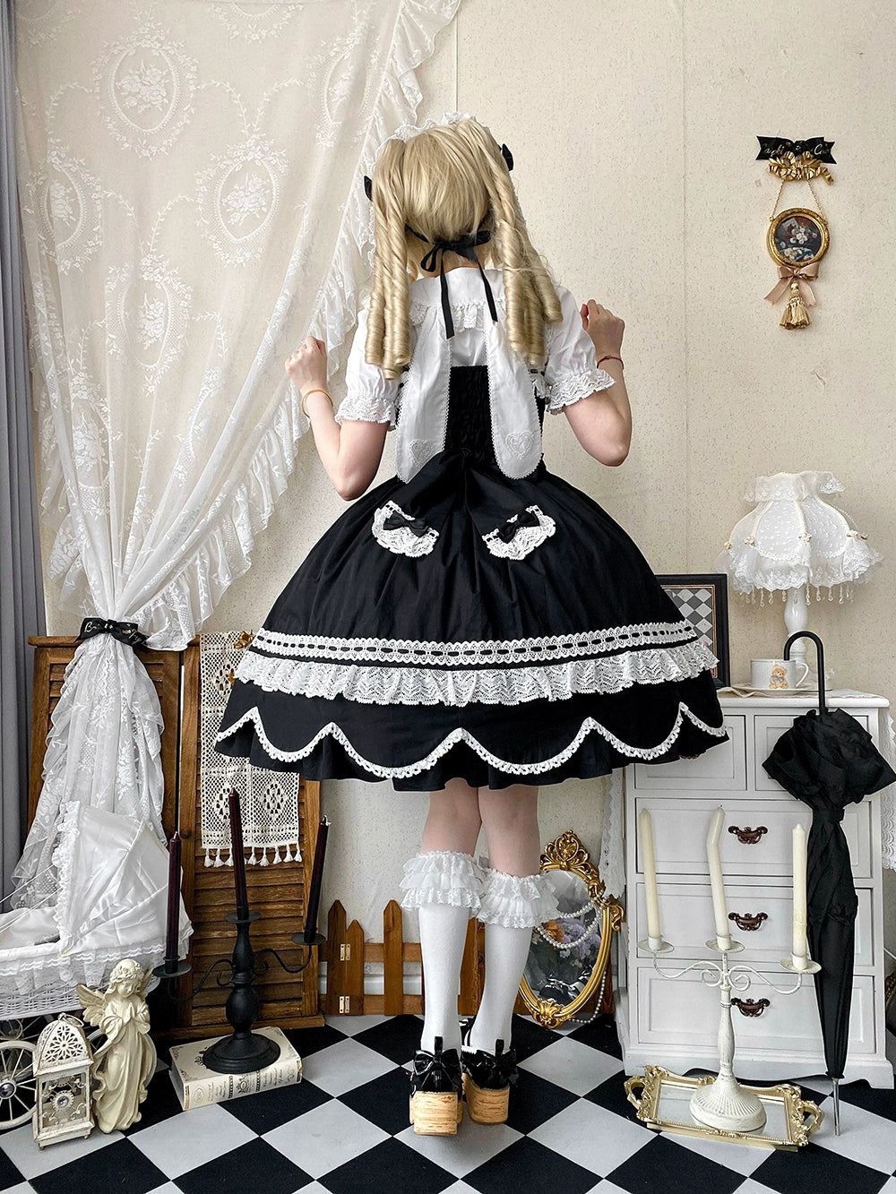 【予約販売】Antique Petal Rabbit リボンジャンパースカート