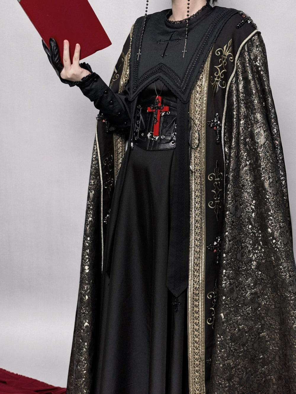 [Sales period ended] Pray on a Moonlight Night long cloak