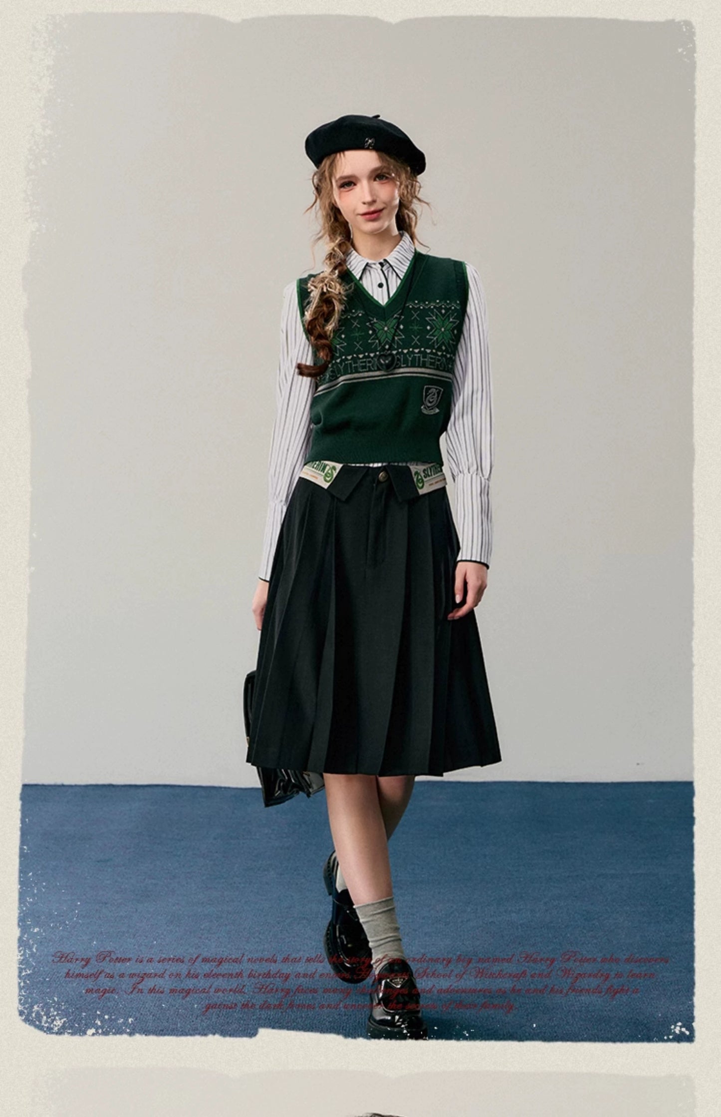 [Pre-order] Hogwarts School of Witchcraft and Wizardry Jacquard Vest