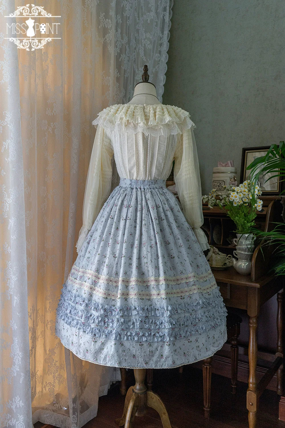 【予約販売】Pink Flower 小花模様のボタン付コットンスカート
