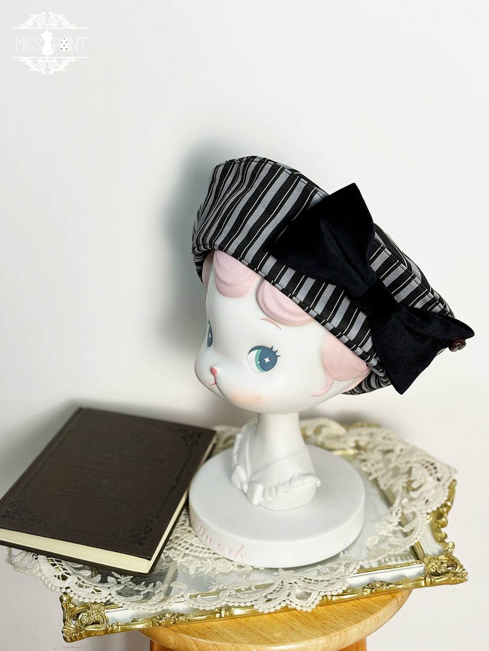 Only available with simultaneous purchase [Pre-orders available until 12/4] Classic Chocolat Stripe accessories