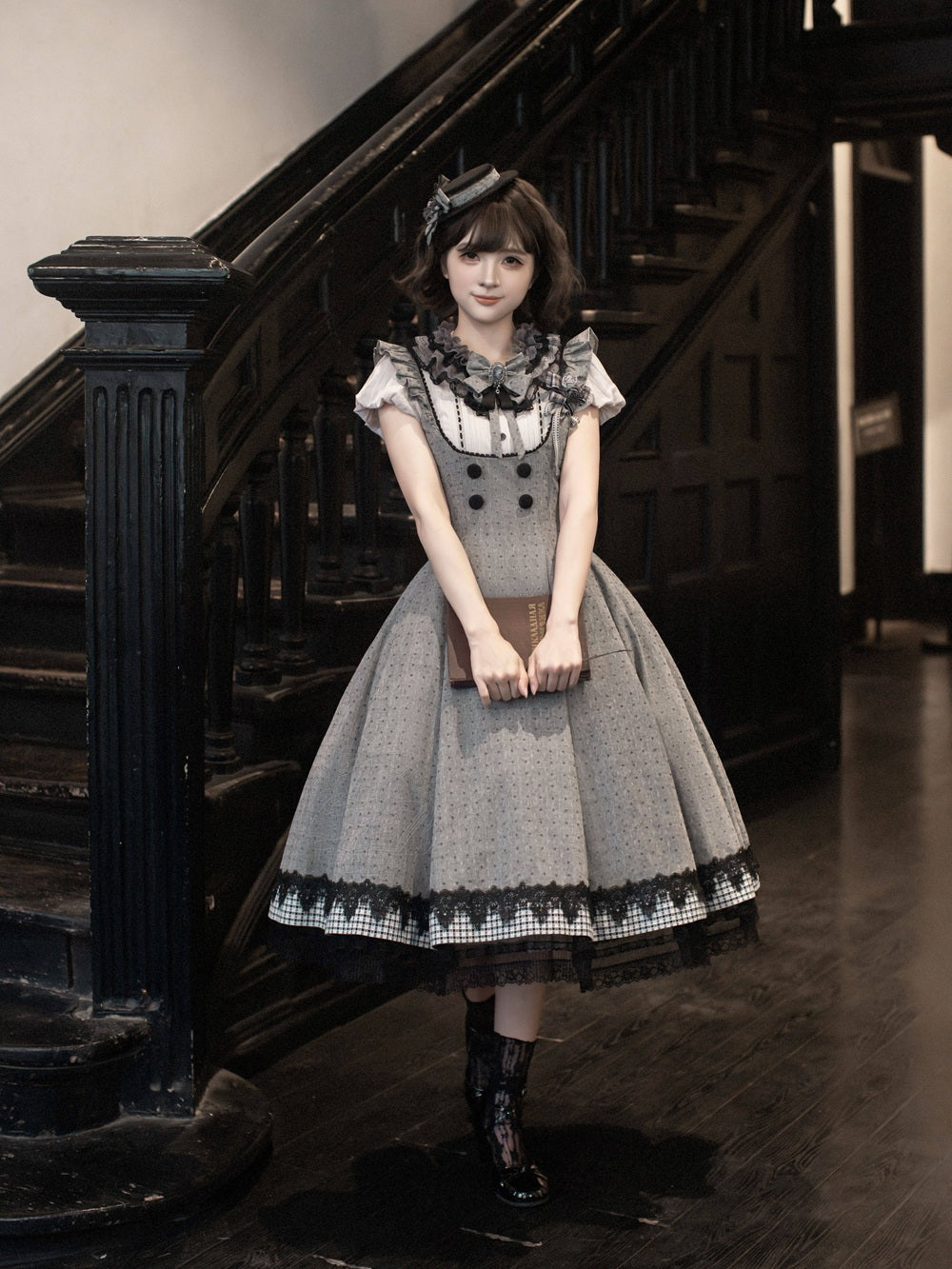 【受注予約6/17まで】Grey Poetry クラシカルジャンパースカート
