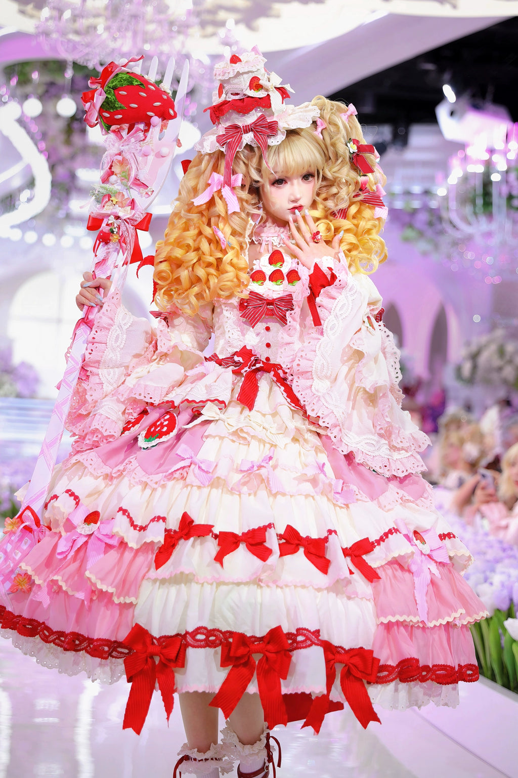 Strawberry Party リボンとフリルのデコレーションドレス・姫袖タイプ