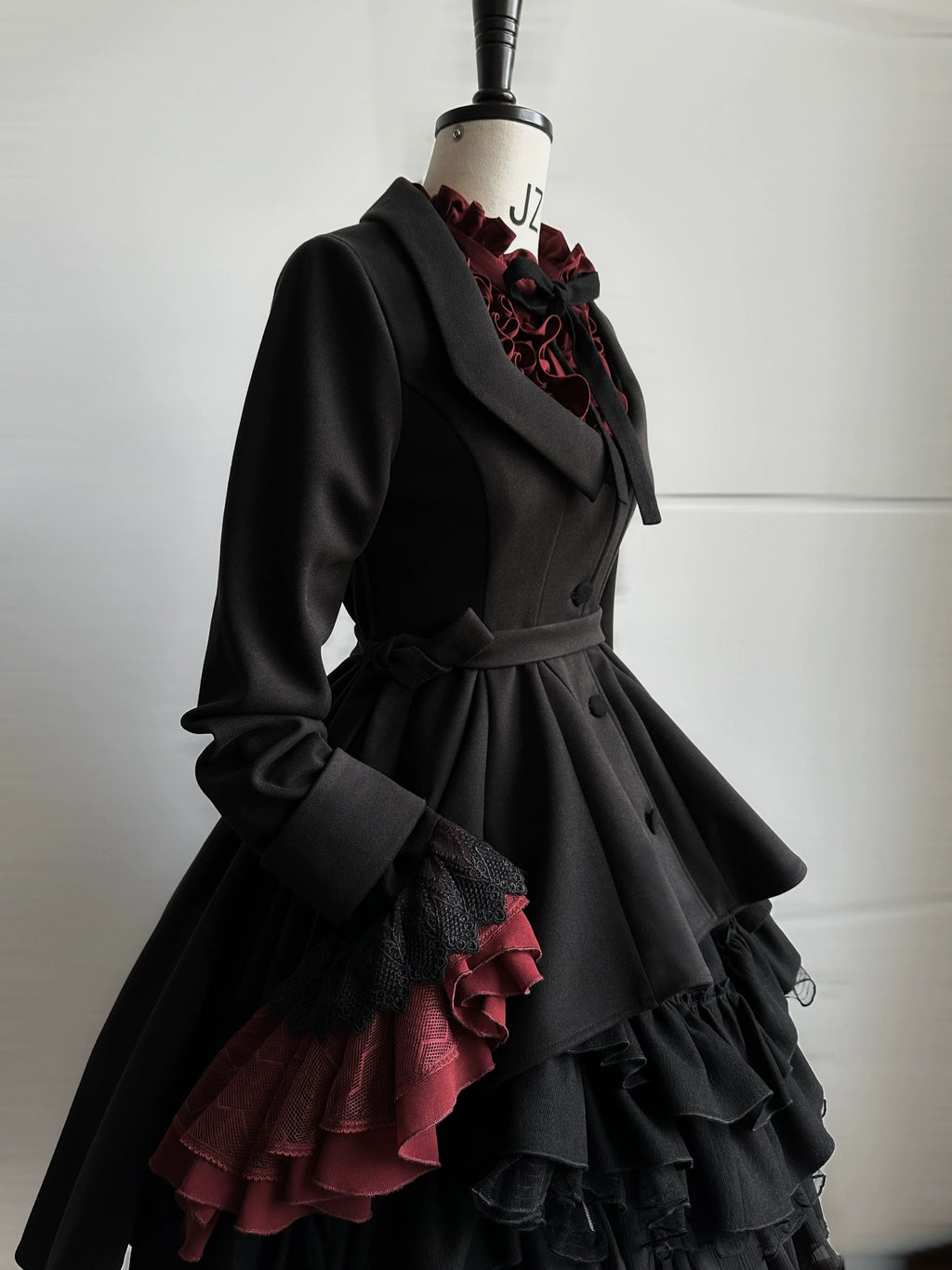 宵闇薔薇  エレガントゴシックコート・ショート丈