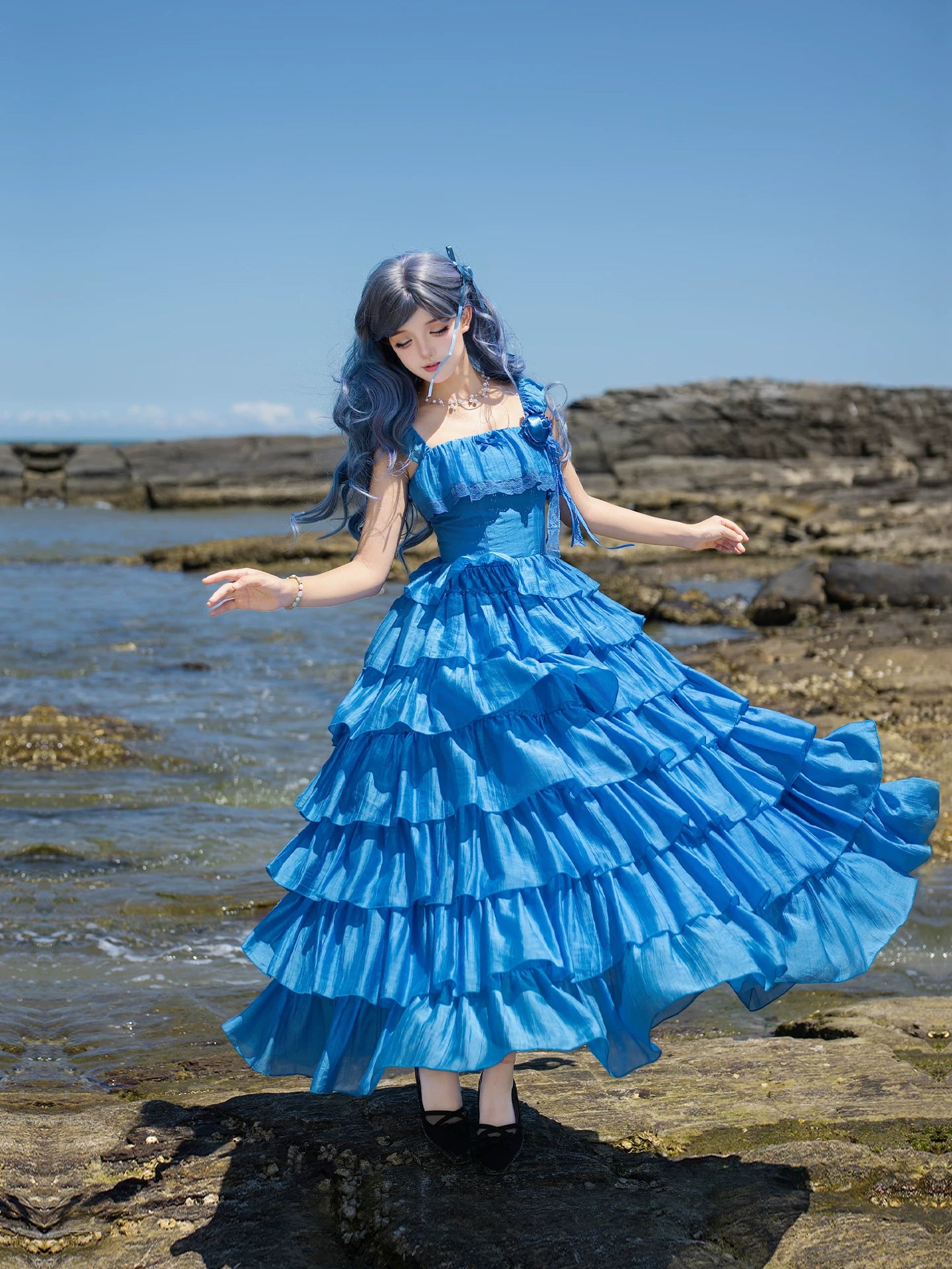 Foam Rain スクエアネックティアードジャンパースカート