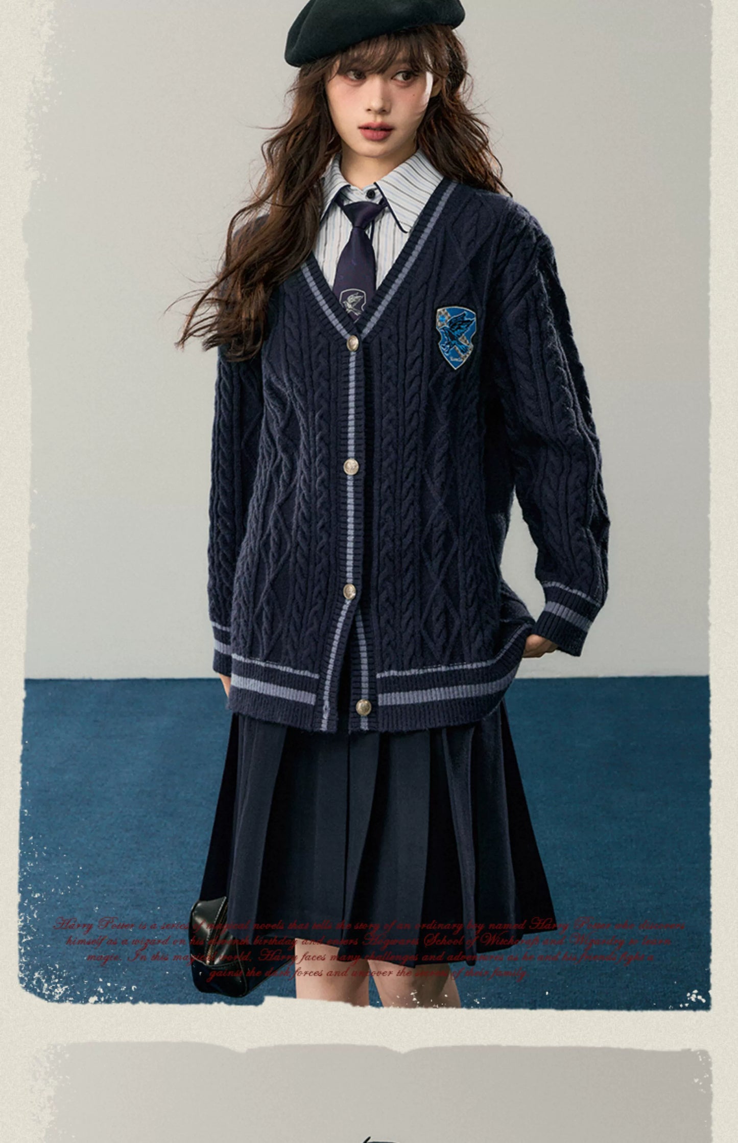 [Pre-order] Hogwarts School of Witchcraft and Wizardry Loose Fit Cable Cardigan