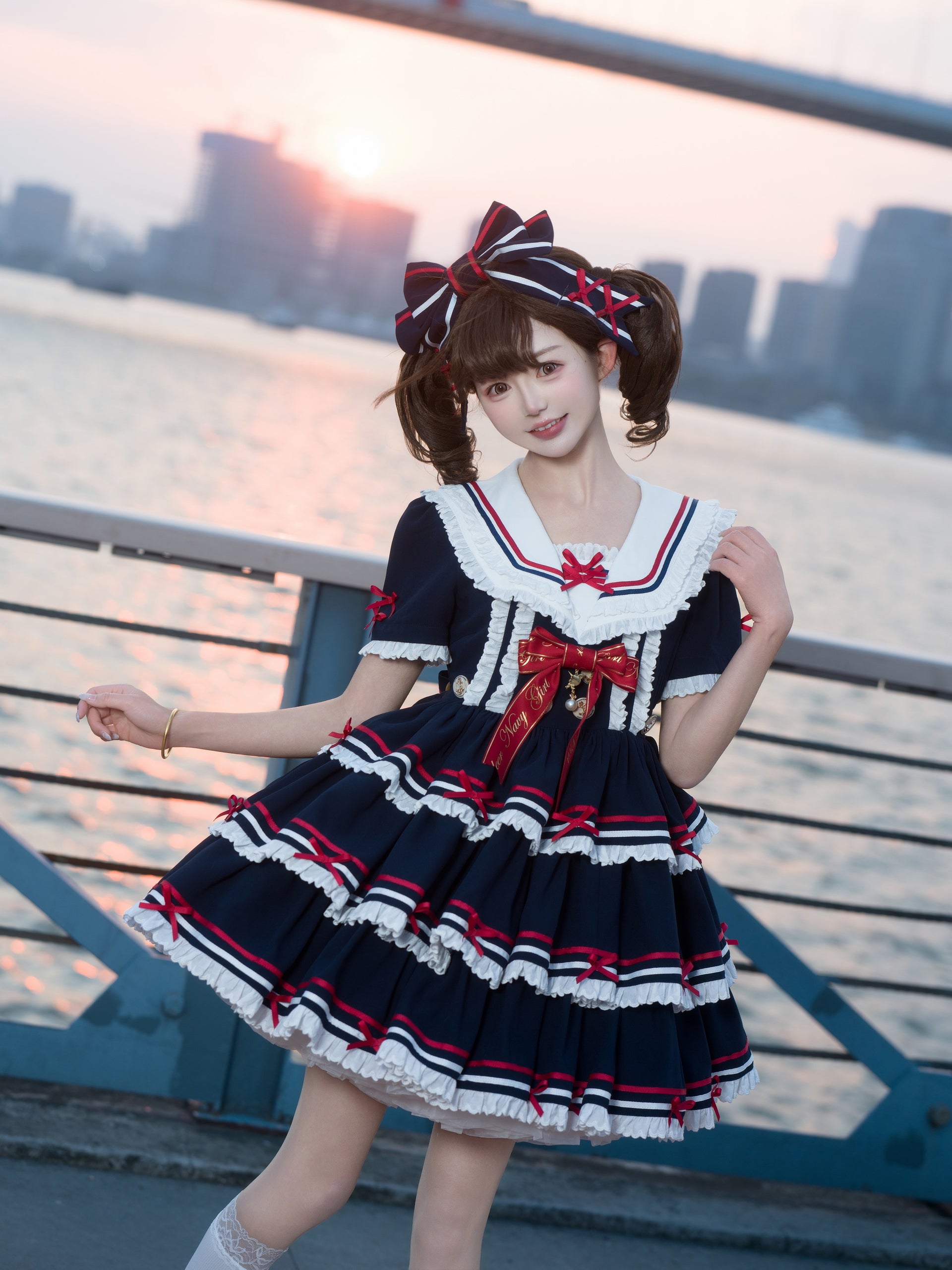 受注予約4/28まで】セーラー襟と3段フリルの2wayマリンワンピース  