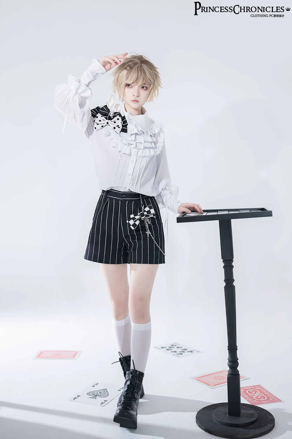 [Pre-order] Rabbit Theater White Blouse