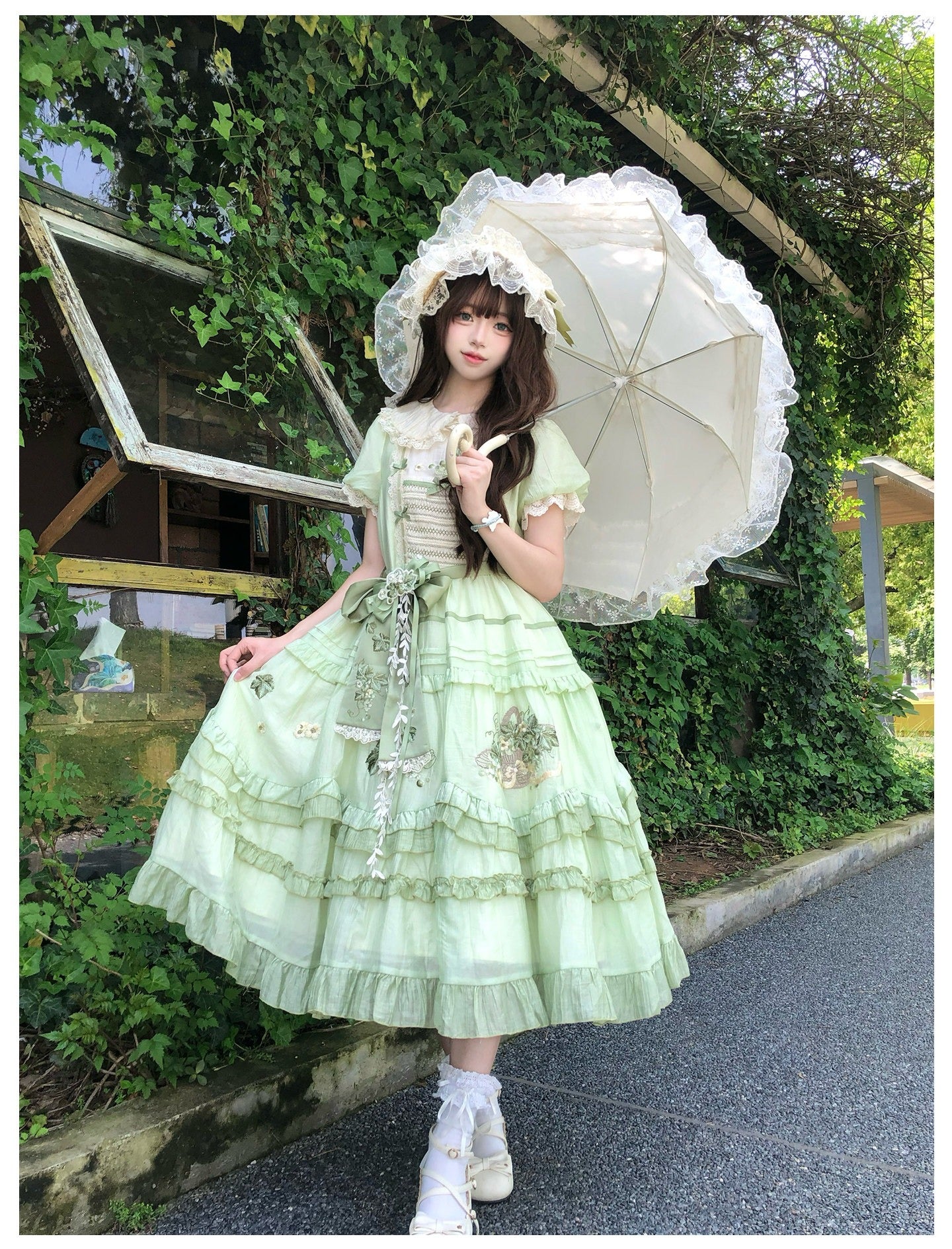 夏風の葡萄園 刺繍ワンピース – ロリータファッション通販RonRon