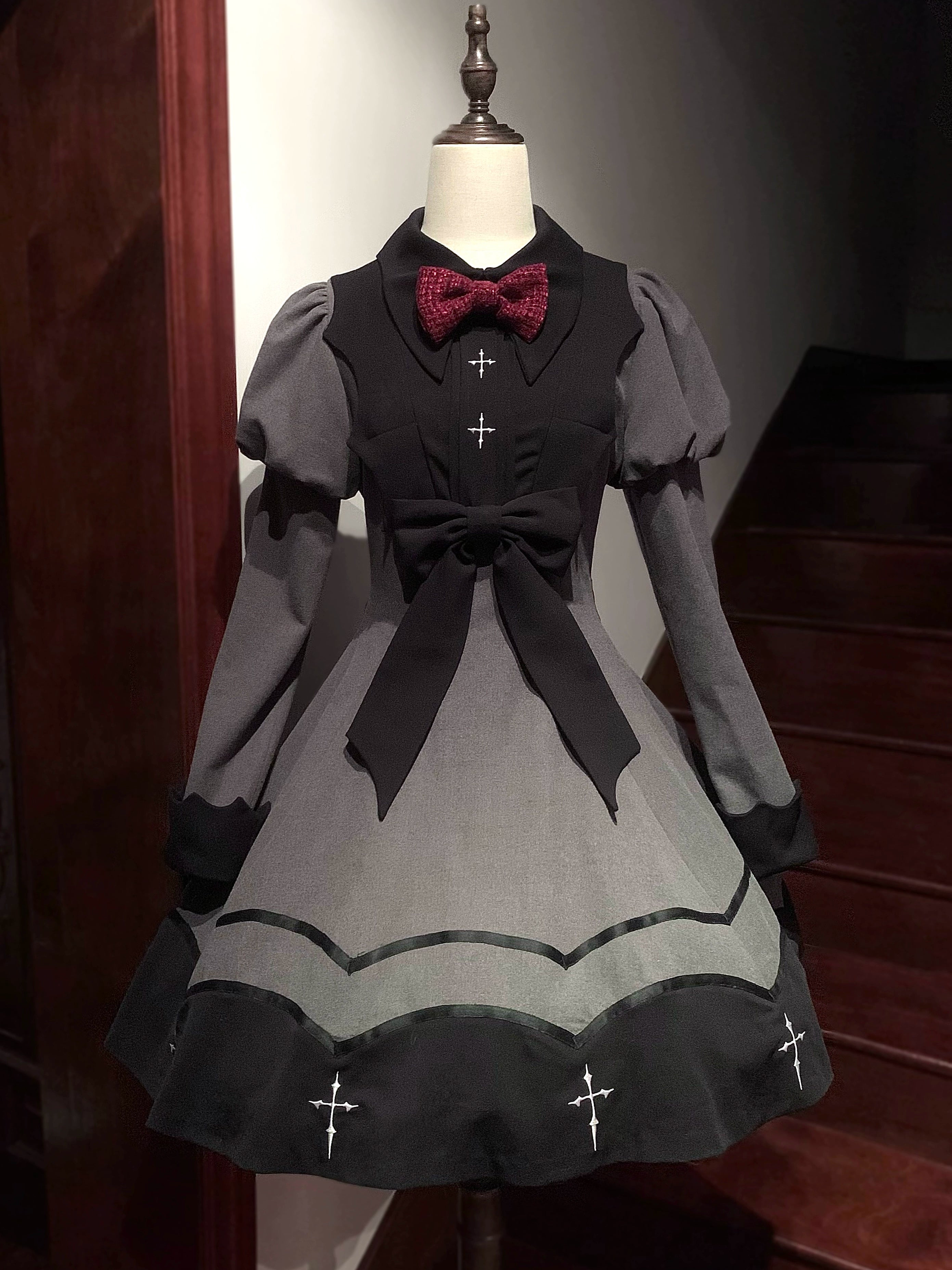 【受注予約6/29まで】Vampire Girl 蝙蝠ワンピース