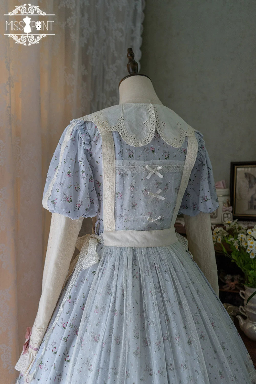 [Pre-order] Pink Flower Polka Dot Sheer Apron