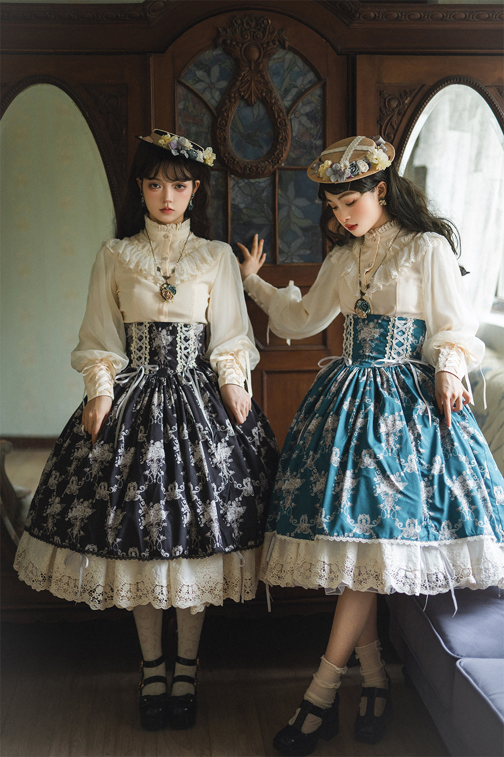 【予約販売】Antique Flower Wall ハイウエストスカート