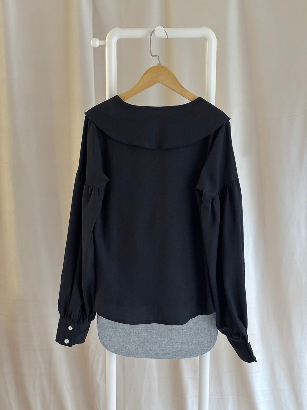 【予約販売】魂魄の匣 フリルブラウス