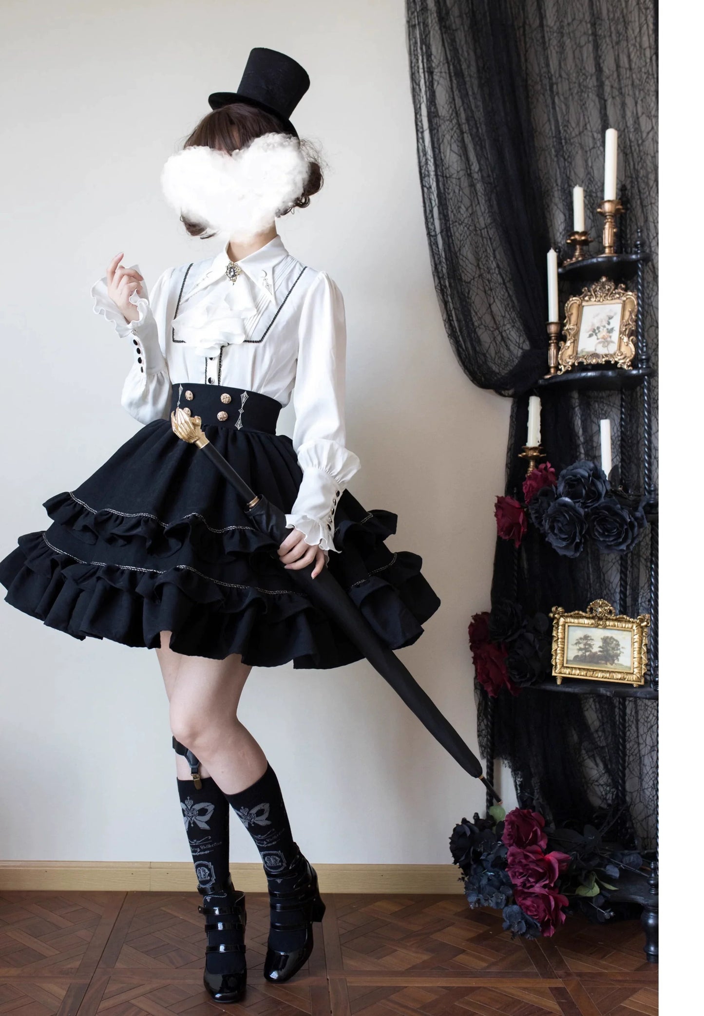 [Sale period has ended] Fallen Moon Law Tiered Mini Skirt