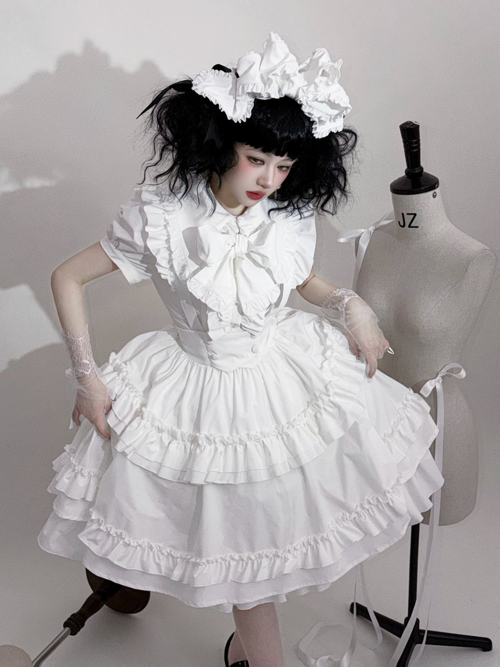 Doll's House サスペンダーひざ丈スカート
