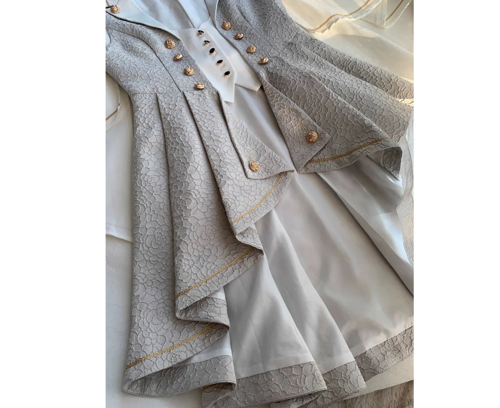[Resale/Pre-orders until 10/16] Fallen Moon Law Vest with Cape