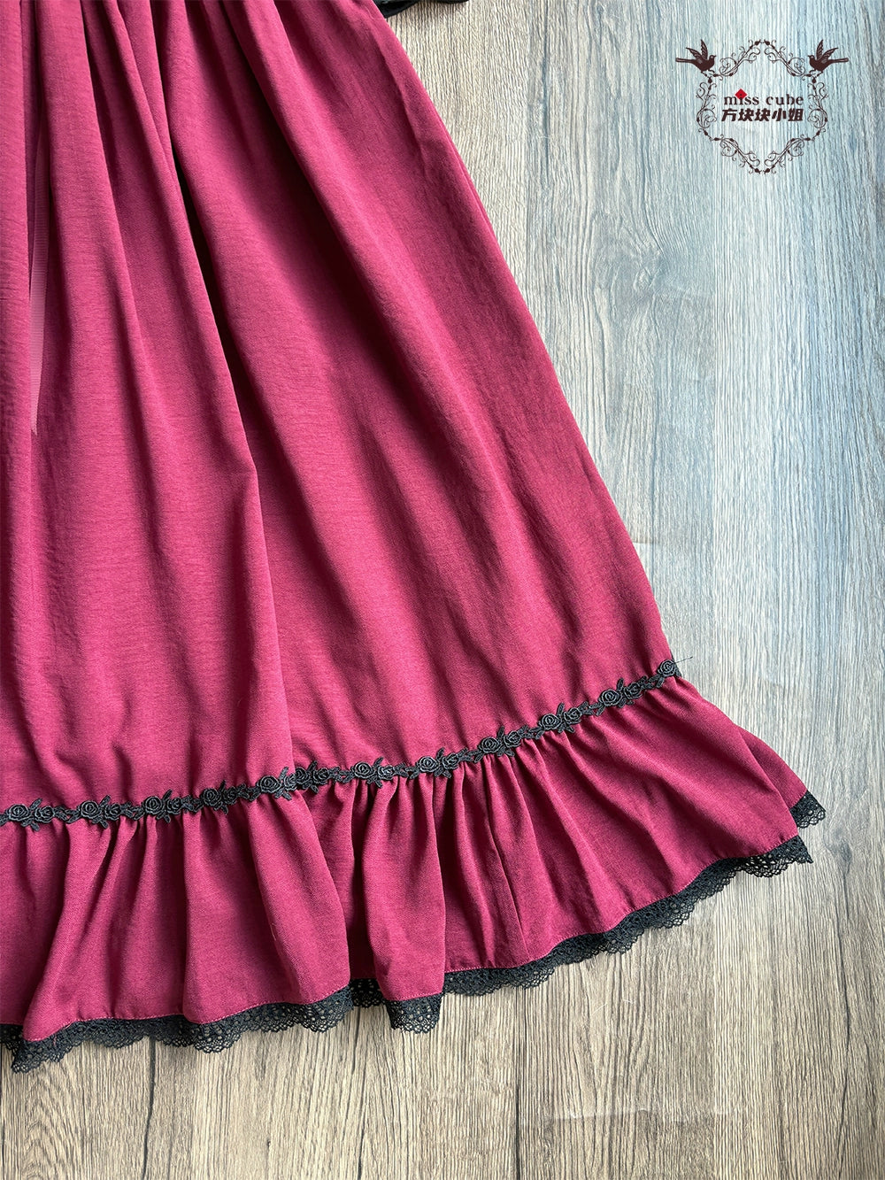 [Pre-orders available until 9/26] Sketch Wild Rose High Waist Skirt, Plain Type