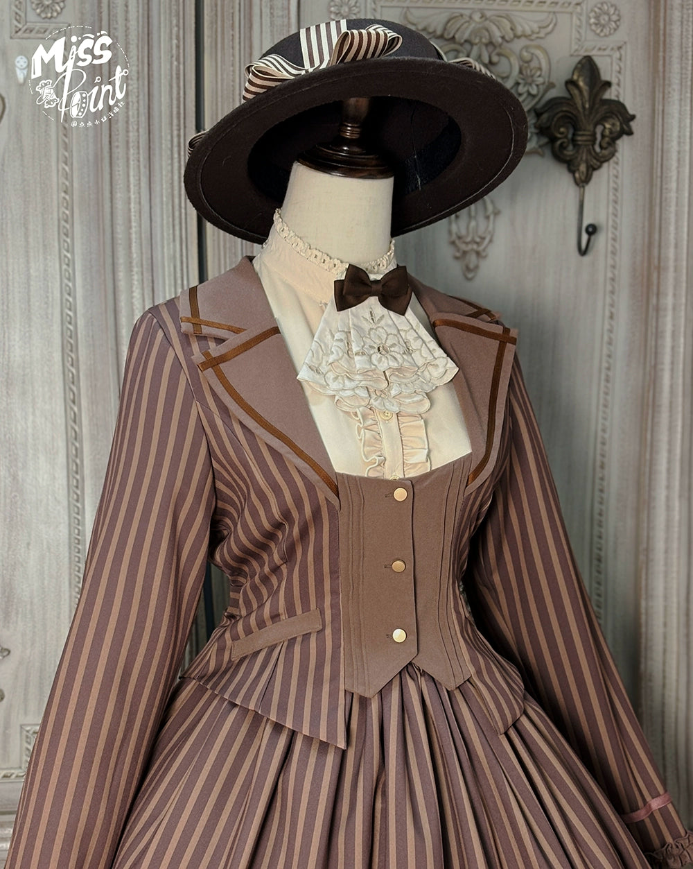 【予約販売】Classic Chocolat Stripe ストライプショートジャケット