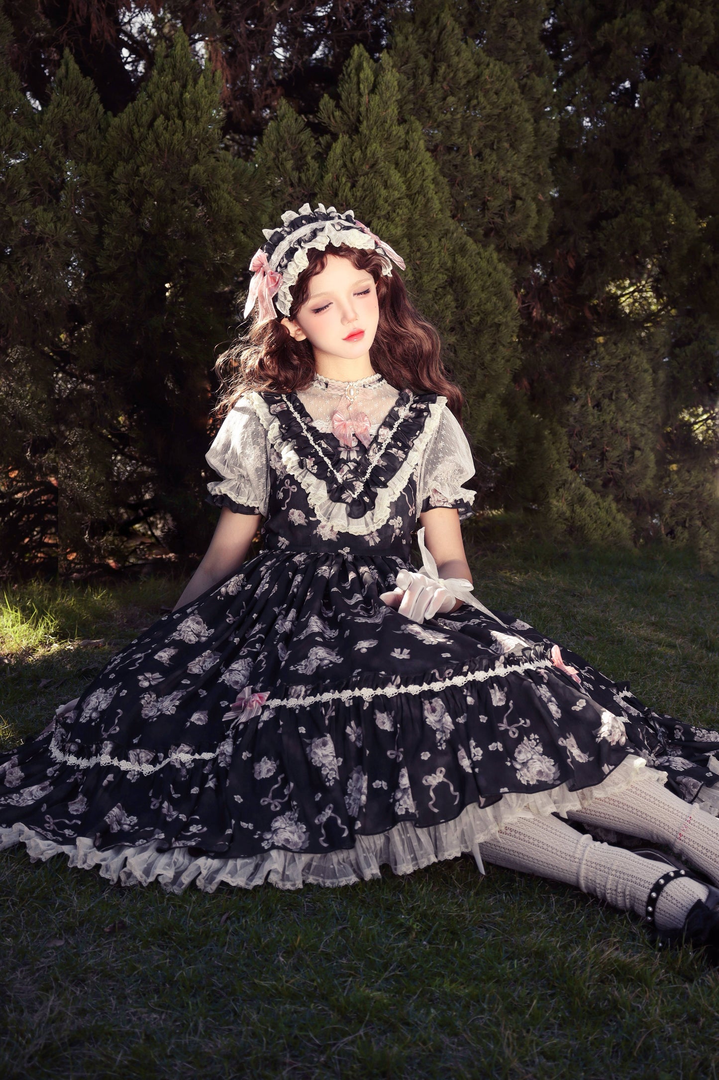 [Sales period ended] Daydream Rosa Classical Rose Pattern Dress