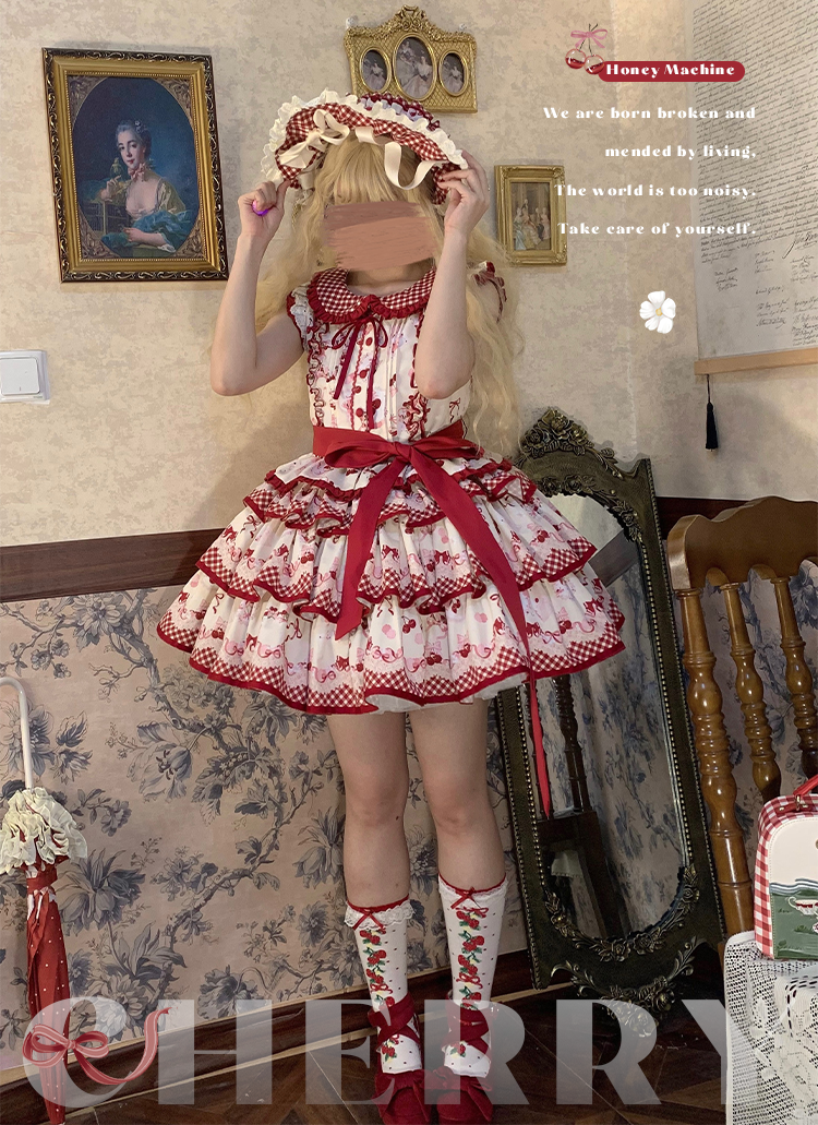 [Pre-orders until 12/29] Ripe Cherry Short Set